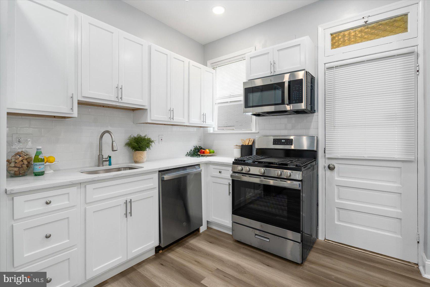 RIDGEWOOD - Residential