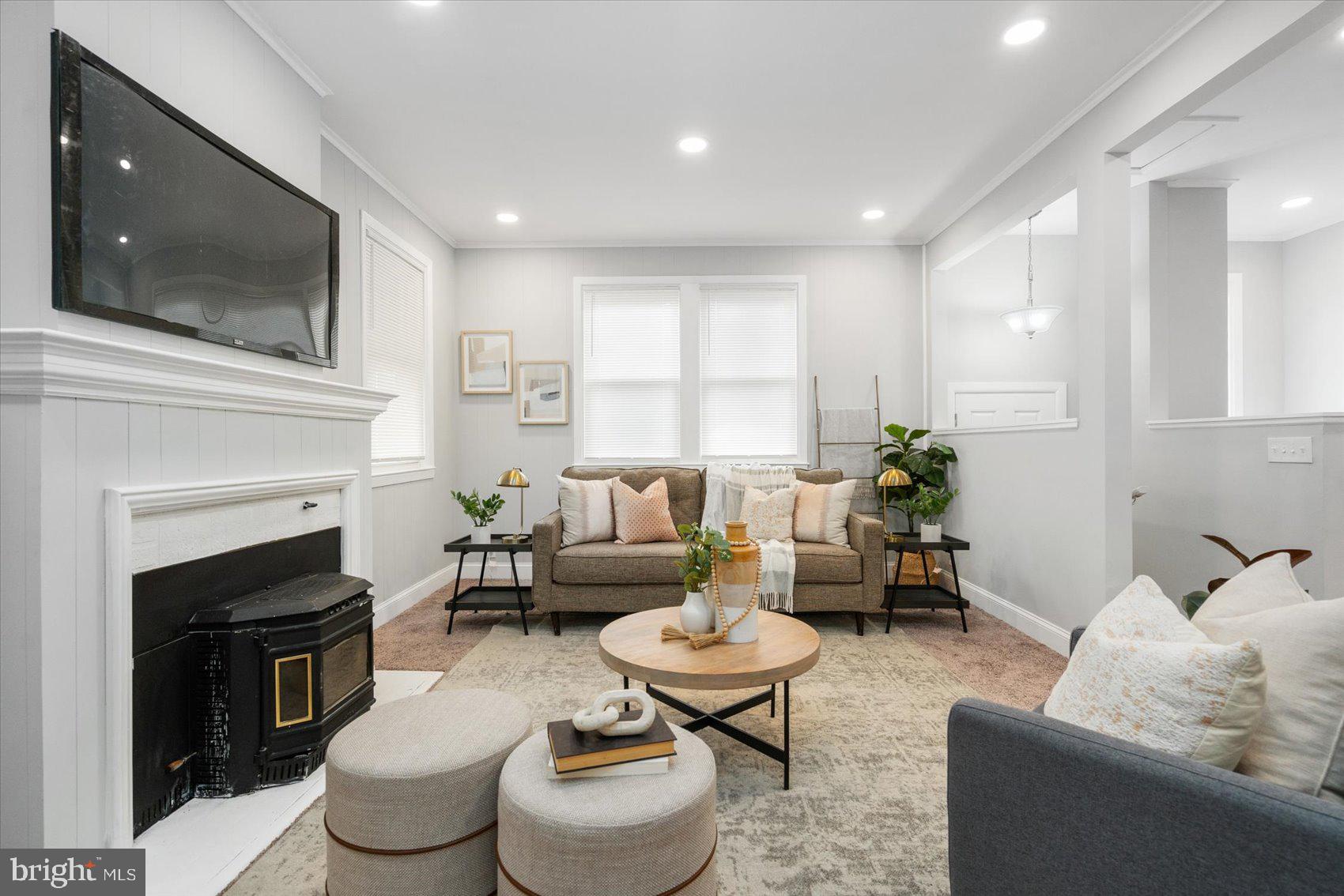 RIDGEWOOD - Residential