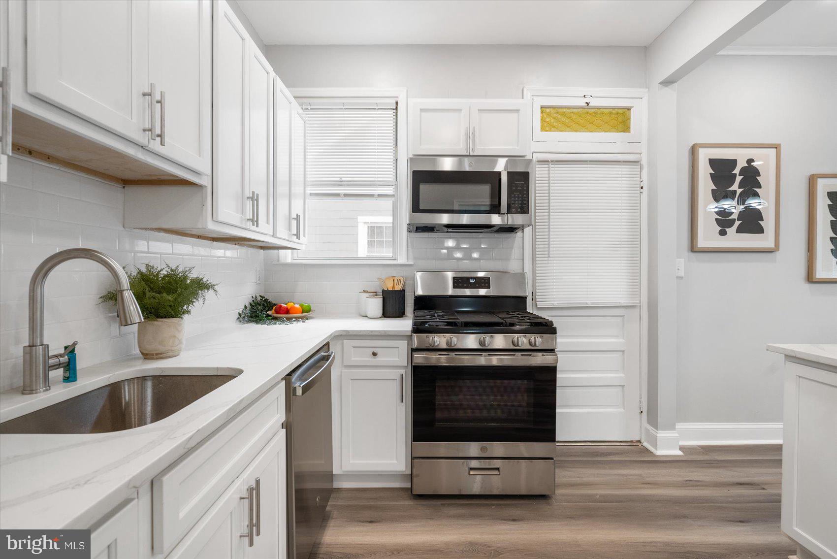 RIDGEWOOD - Residential