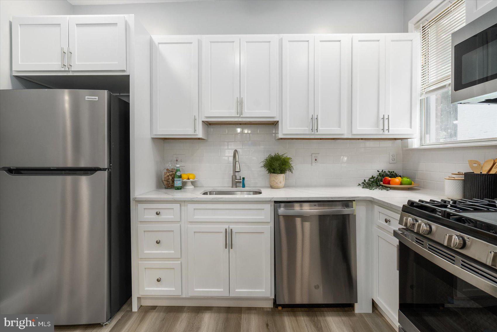 RIDGEWOOD - Residential