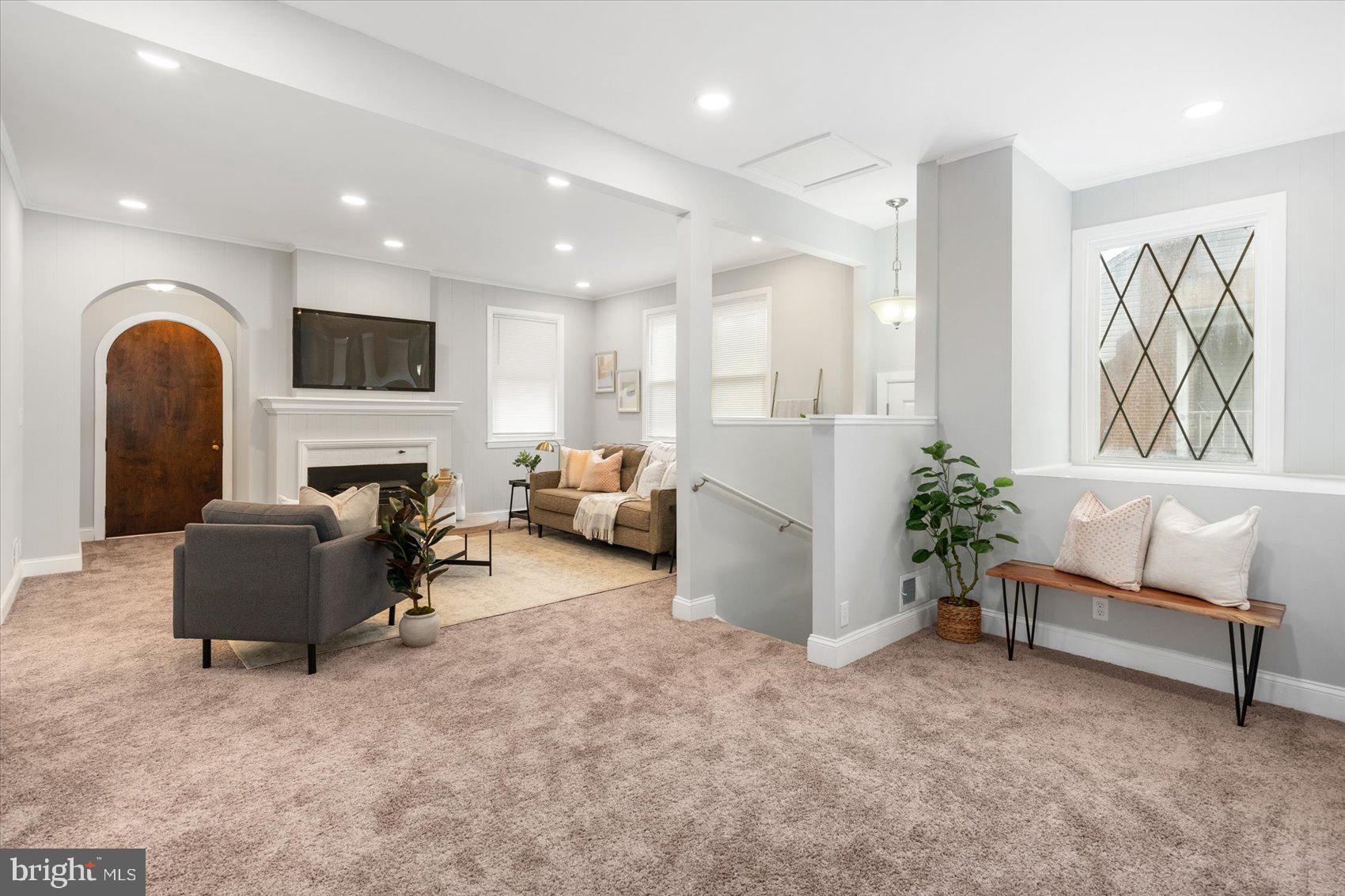 RIDGEWOOD - Residential