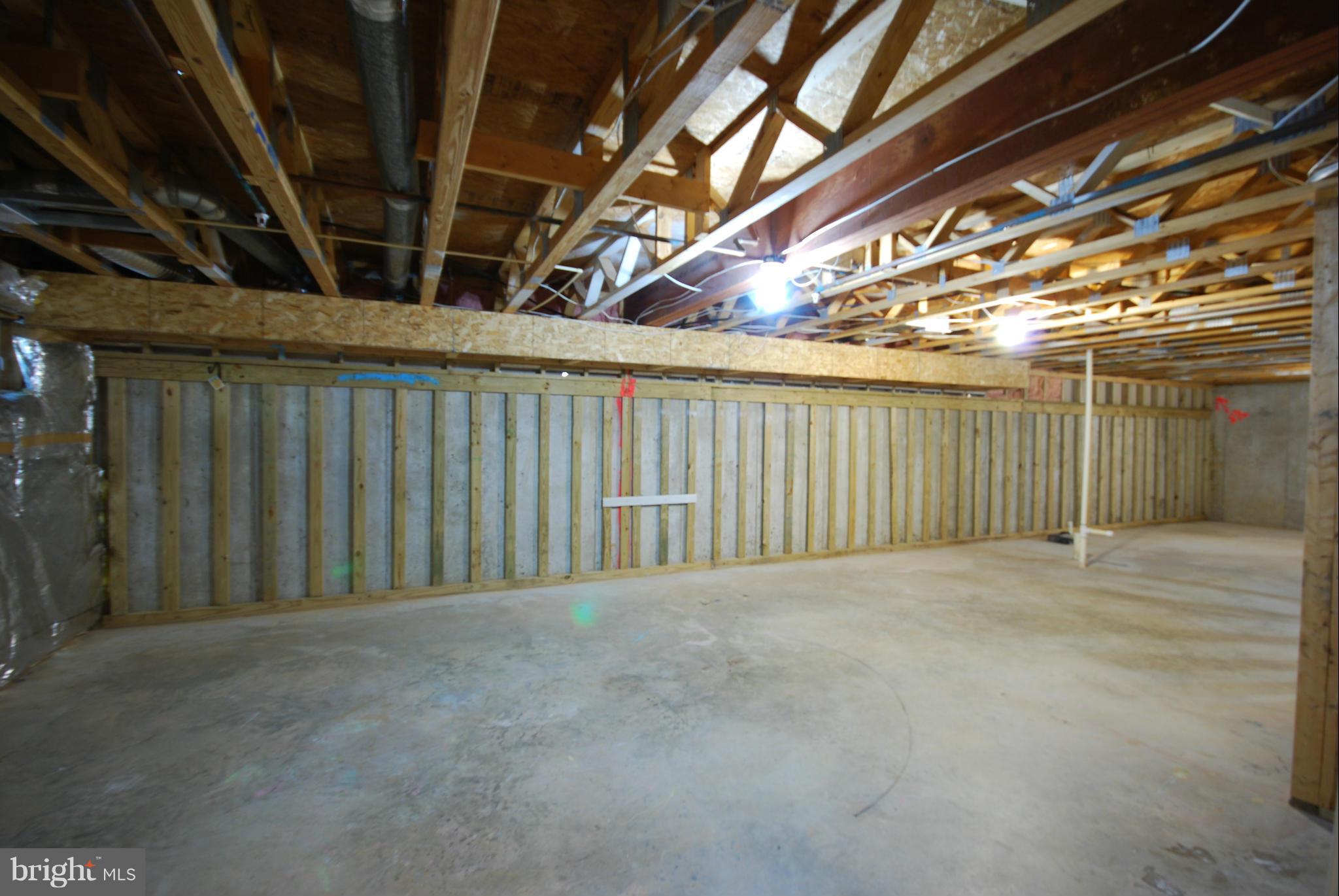 KING FARM BAILEYS COMMON - Residential Lease