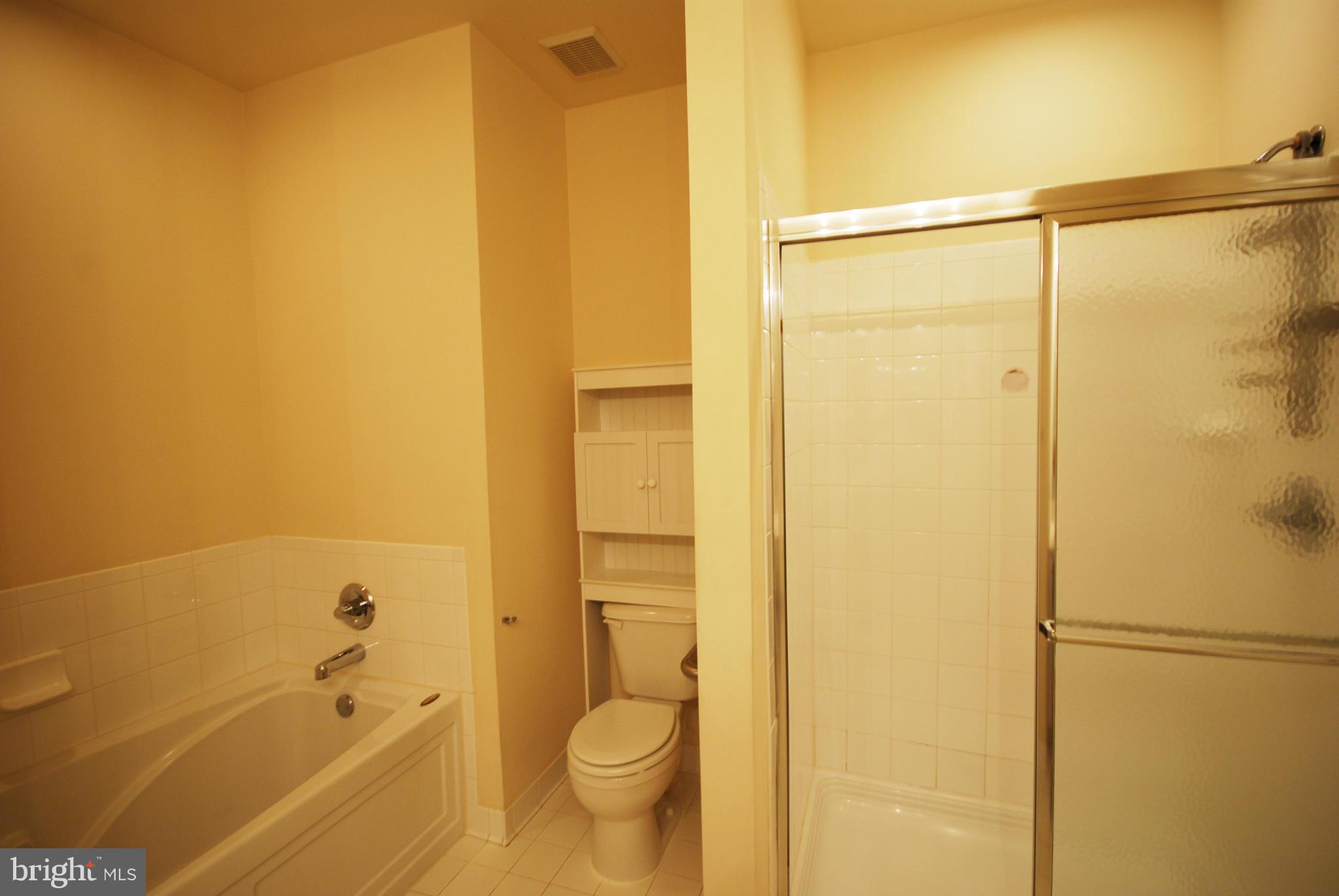 KING FARM BAILEYS COMMON - Residential Lease