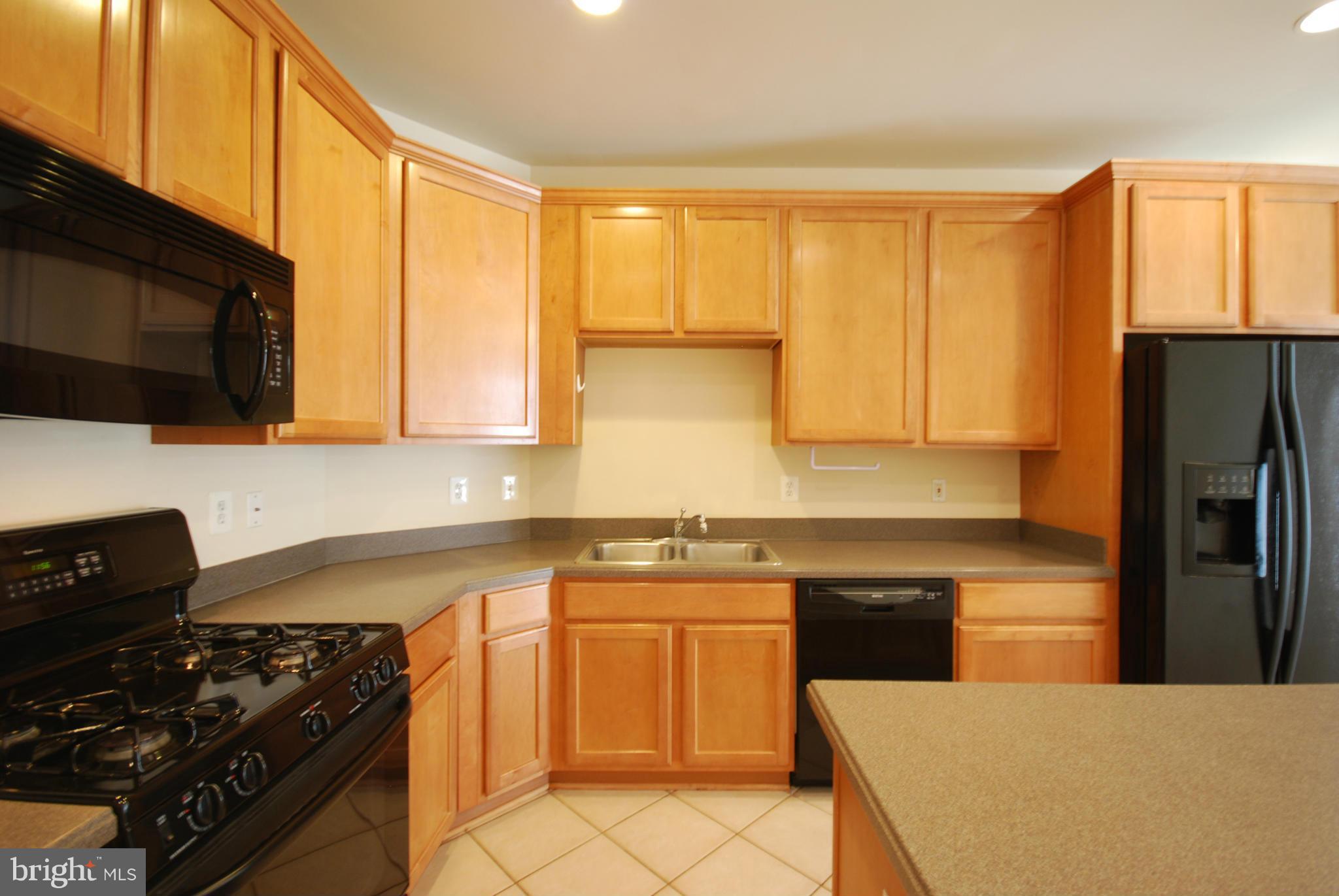 KING FARM BAILEYS COMMON - Residential Lease