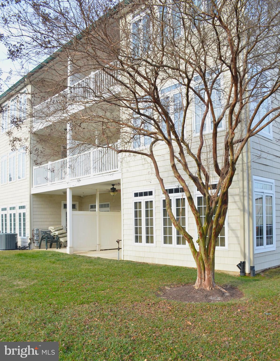 34363 SUMMERLYN DRIVE 201