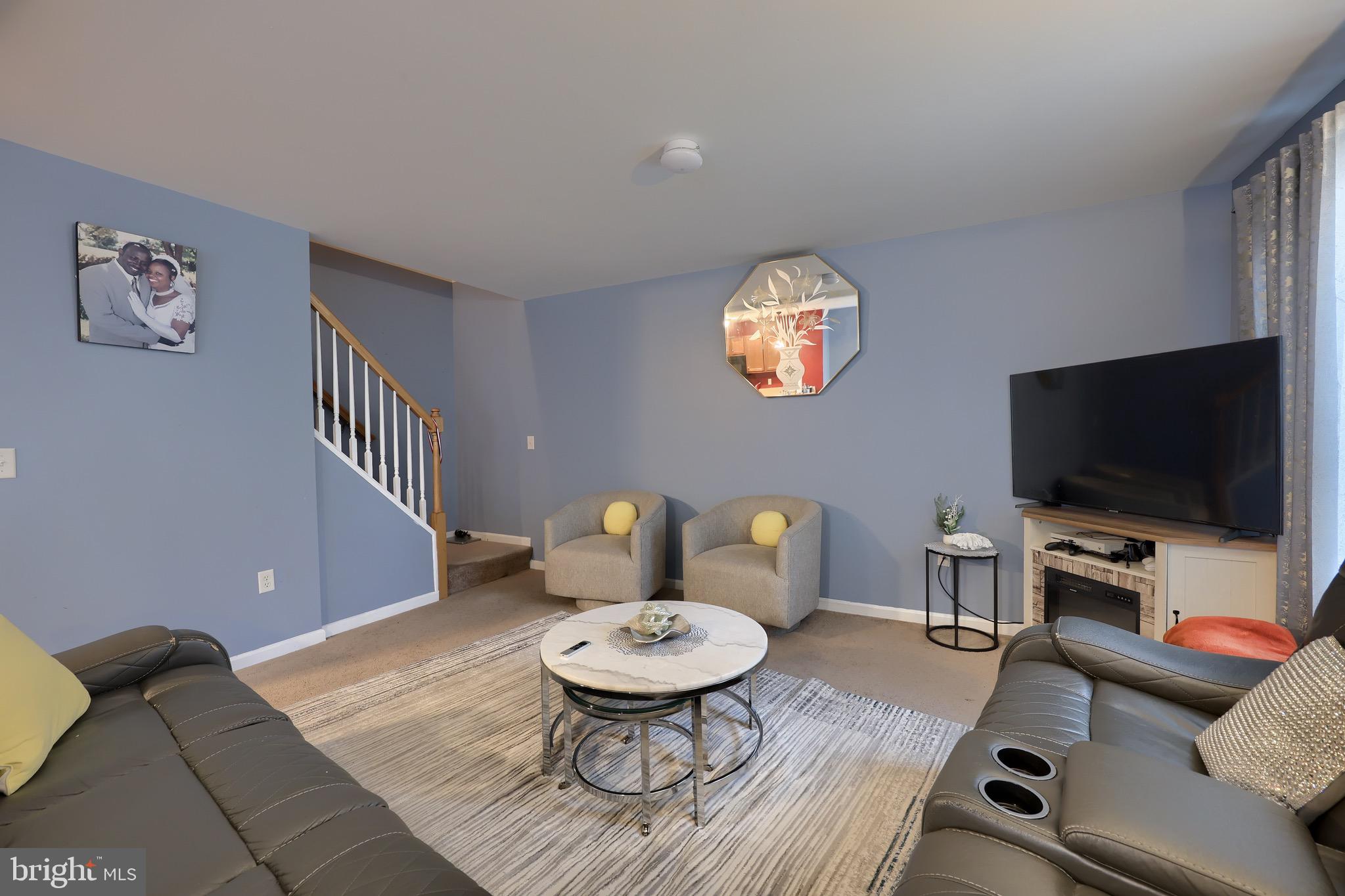 WINDING OAKS - Residential