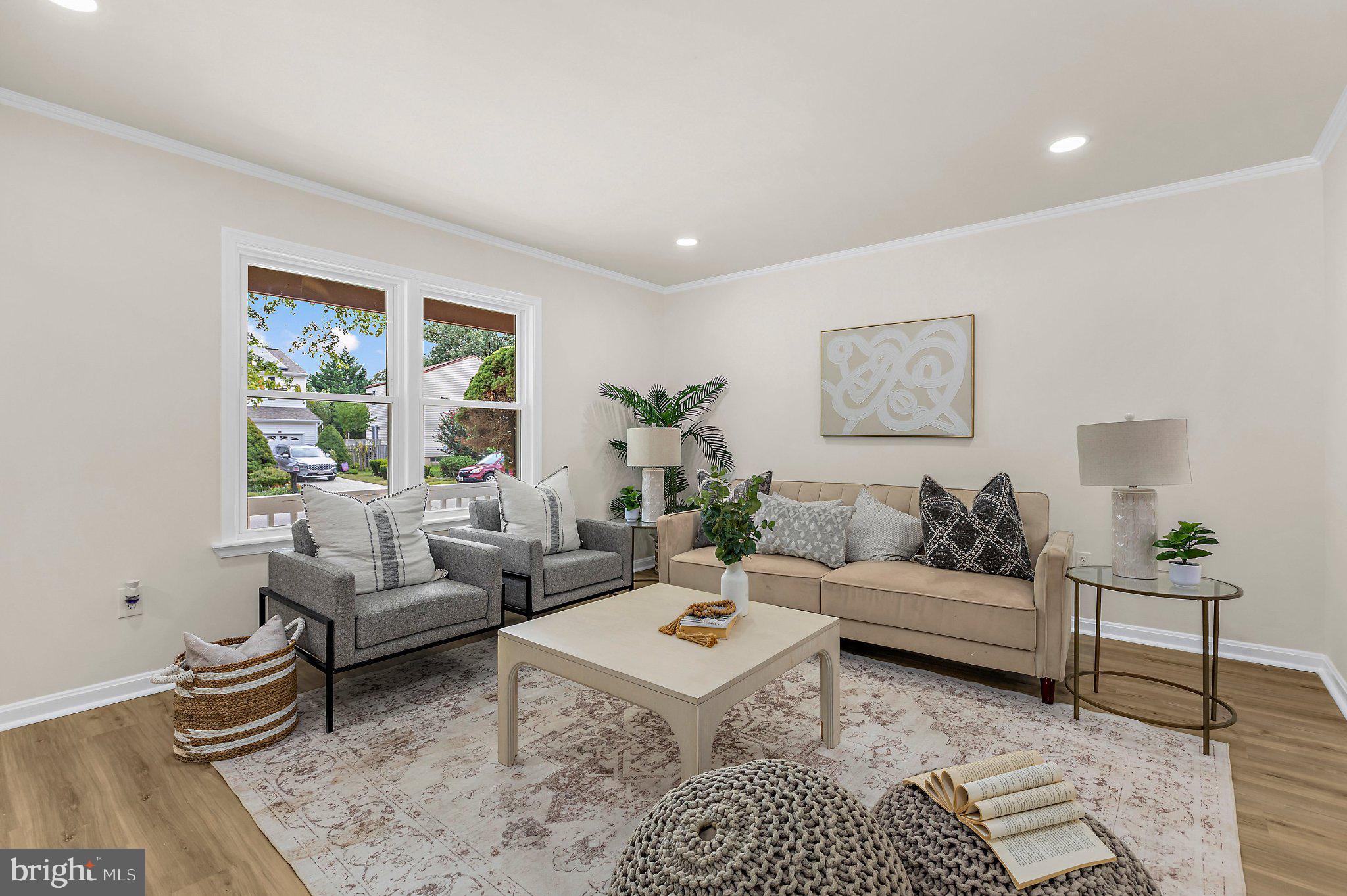 8036 FOXTAIL LANE