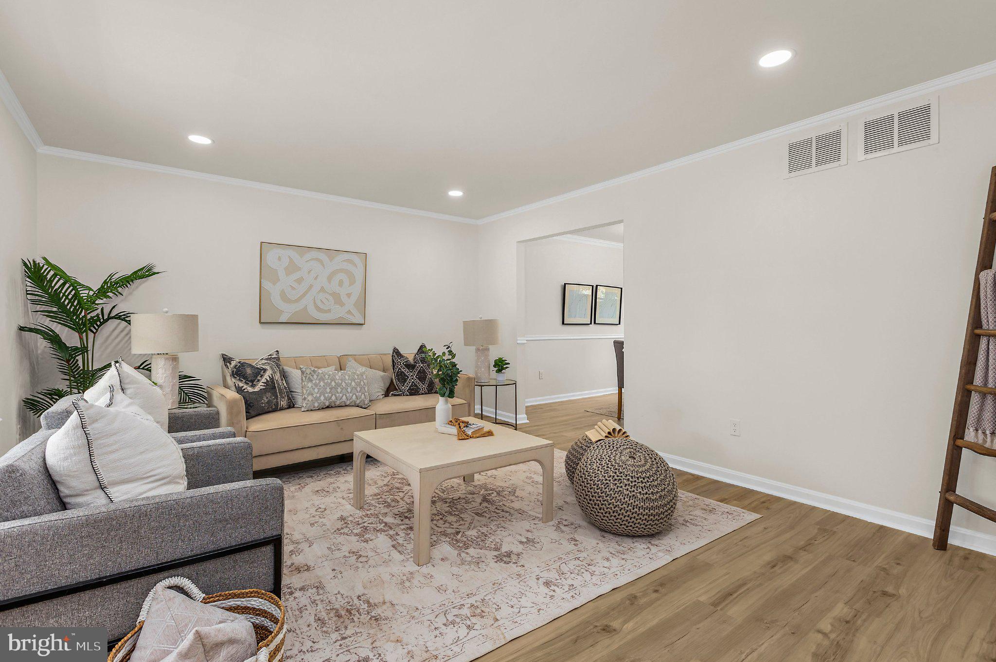 8036 FOXTAIL LANE