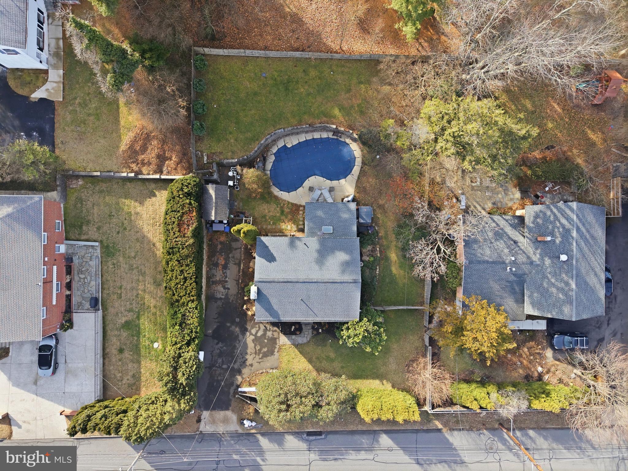 CHESTNUT HILL - Residential