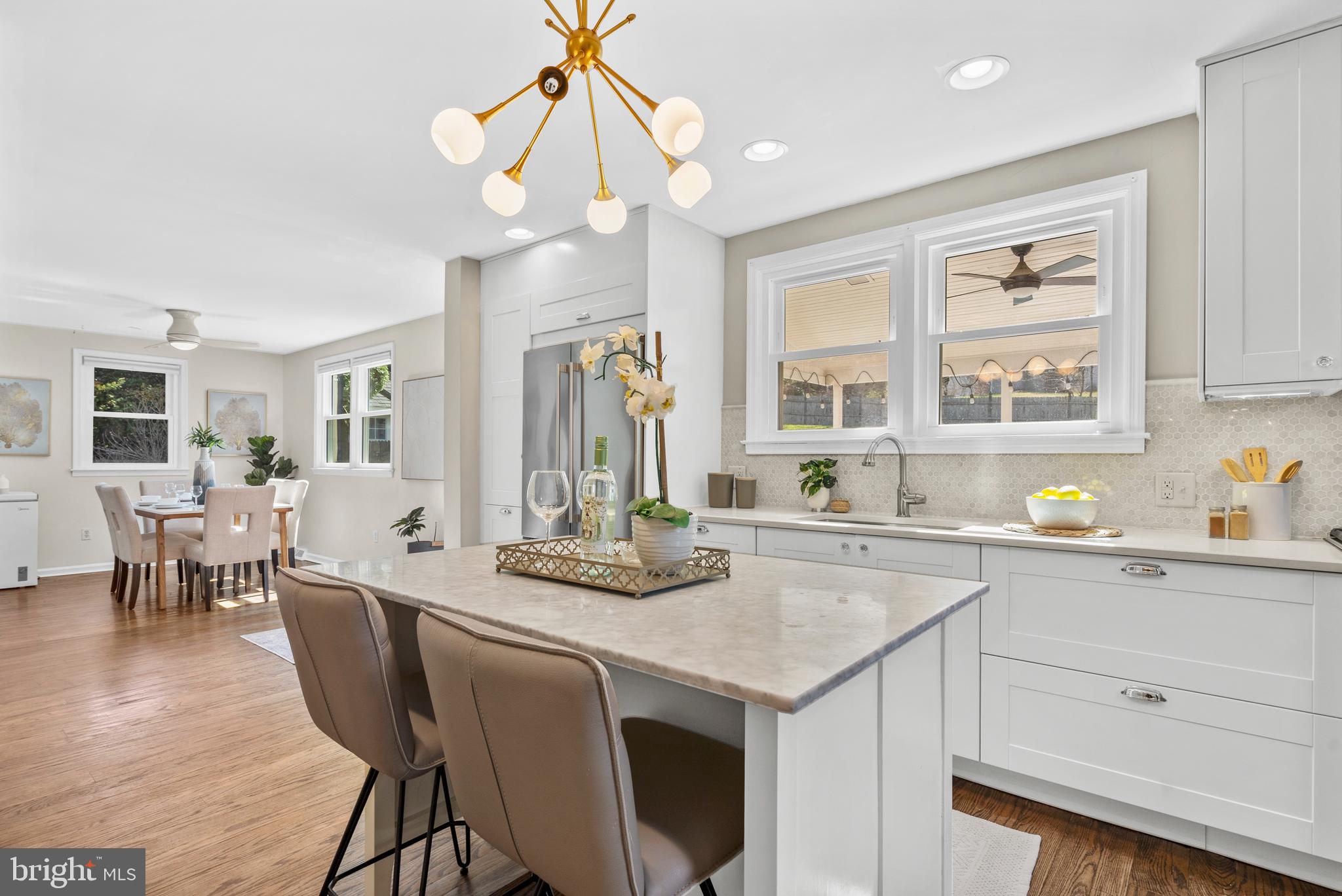 CHESTNUT HILL - Residential