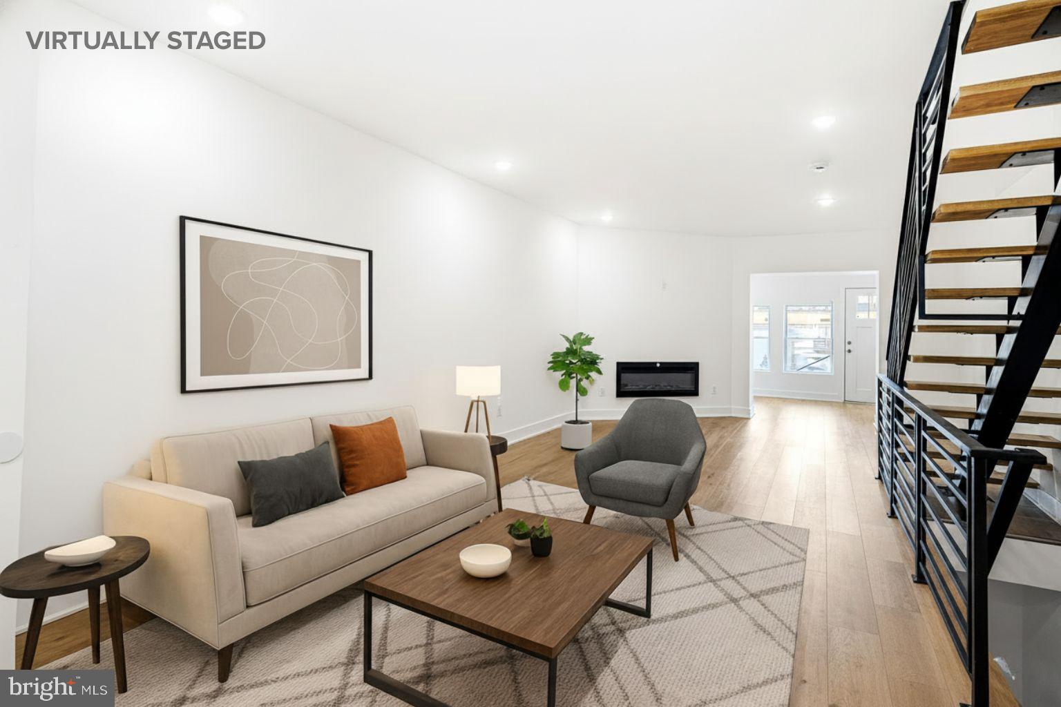 WALNUT HILL - Residential
