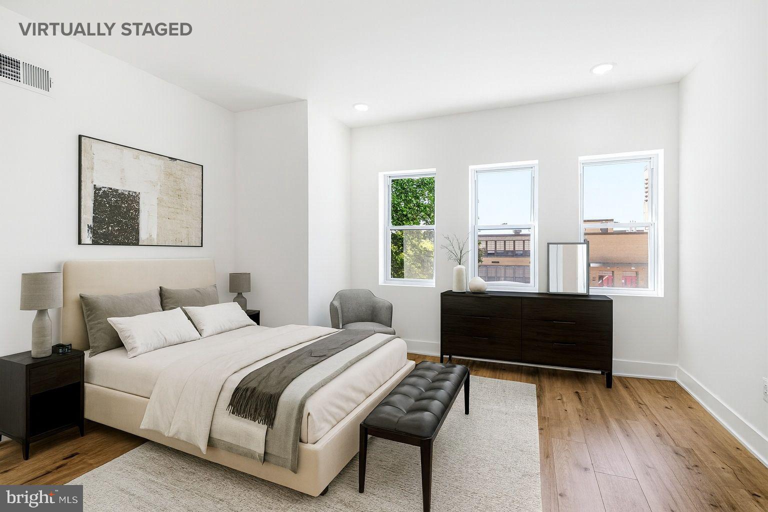 WALNUT HILL - Residential