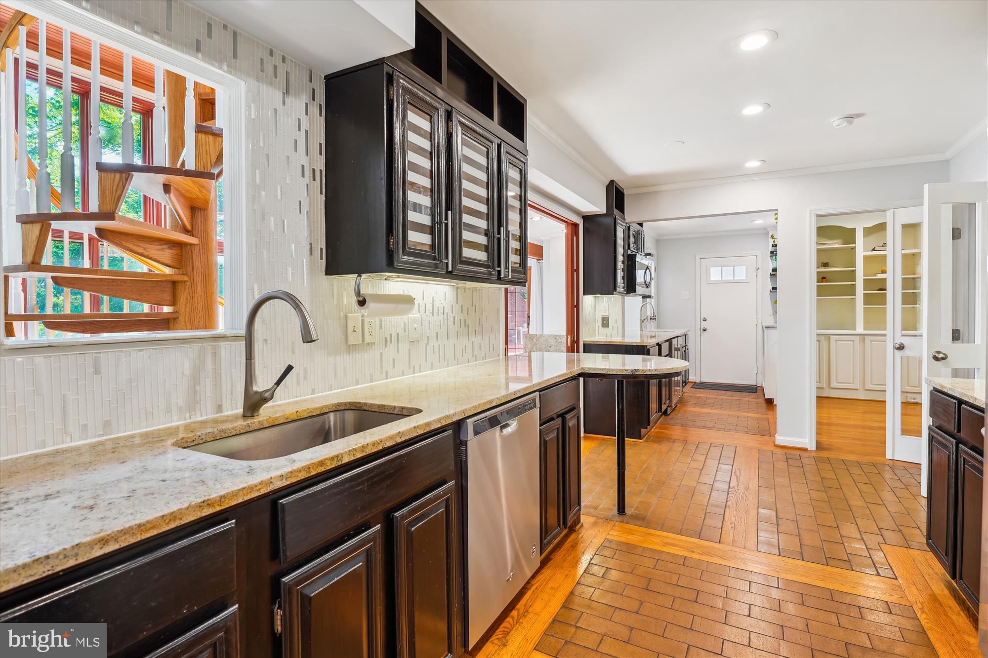 MILLS FARM - Residential