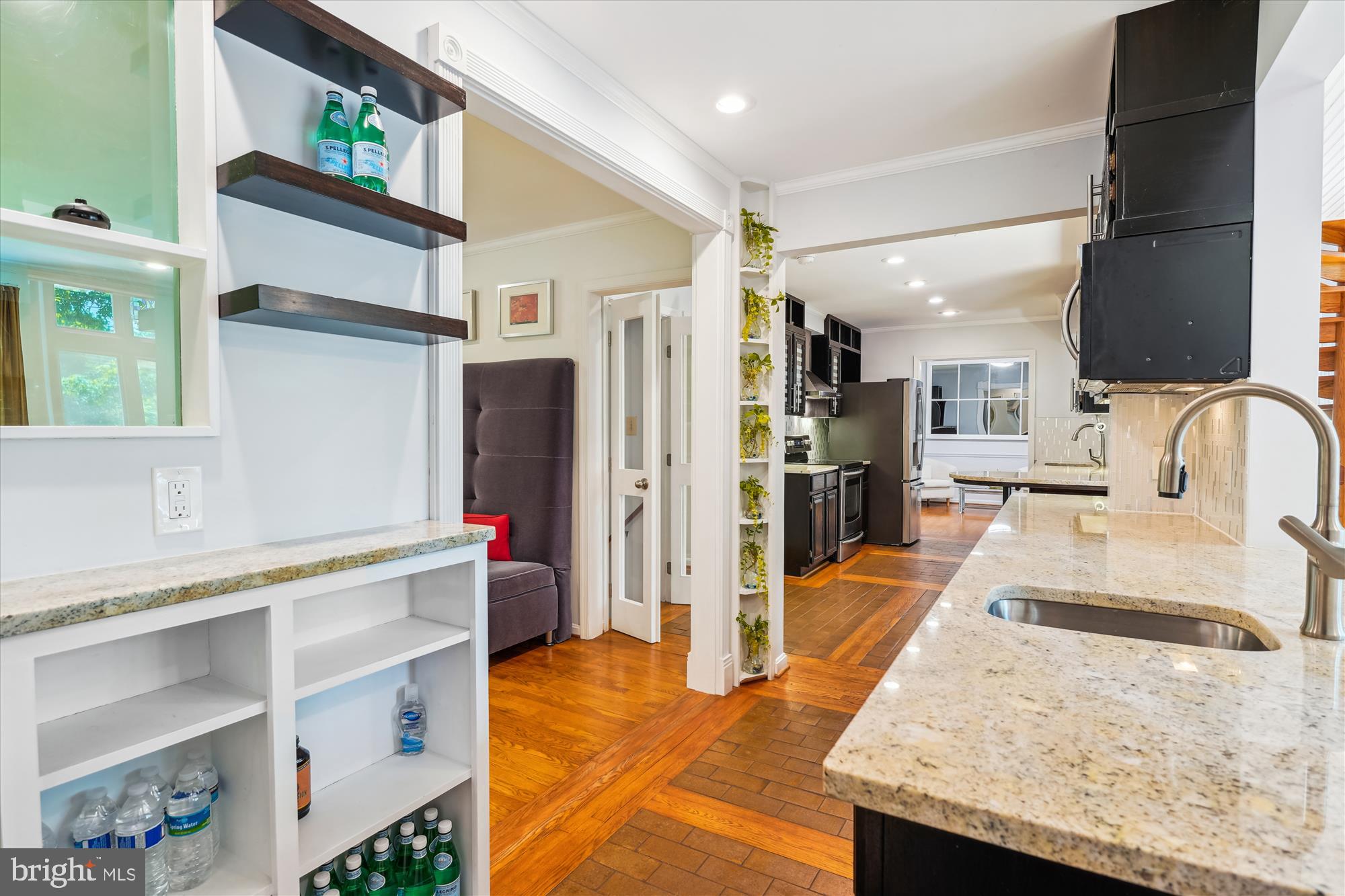 MILLS FARM - Residential