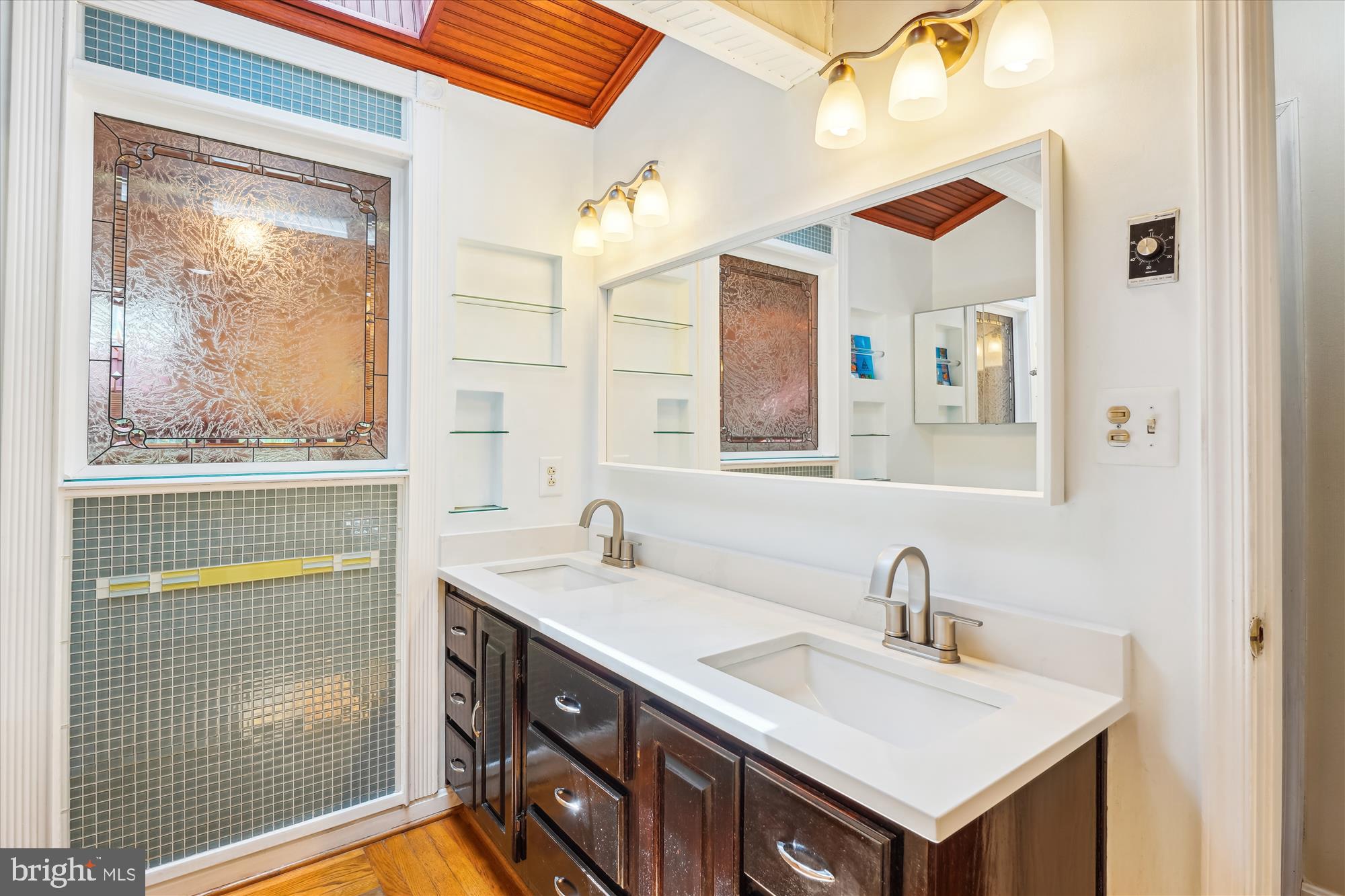 MILLS FARM - Residential