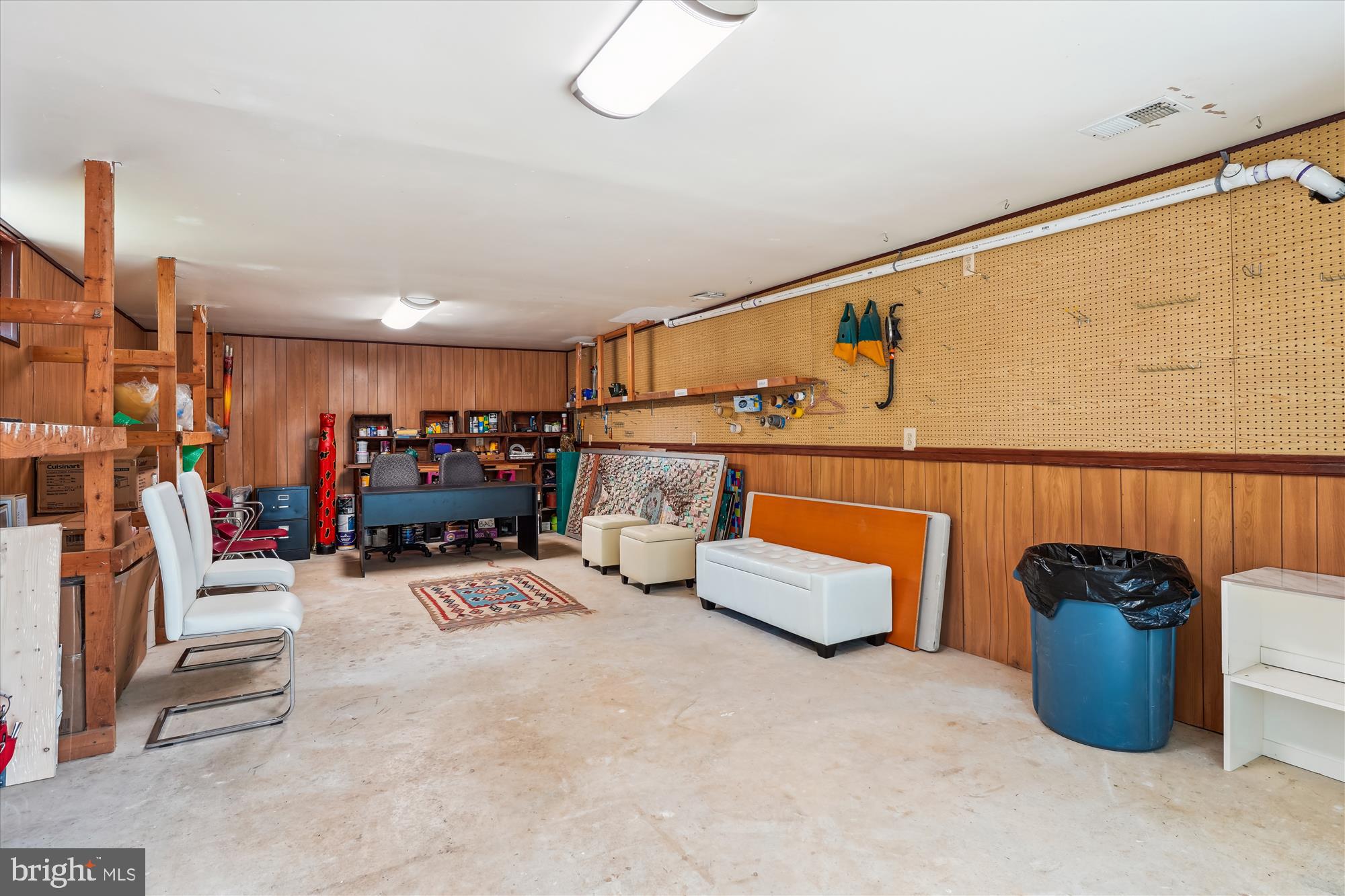 MILLS FARM - Residential