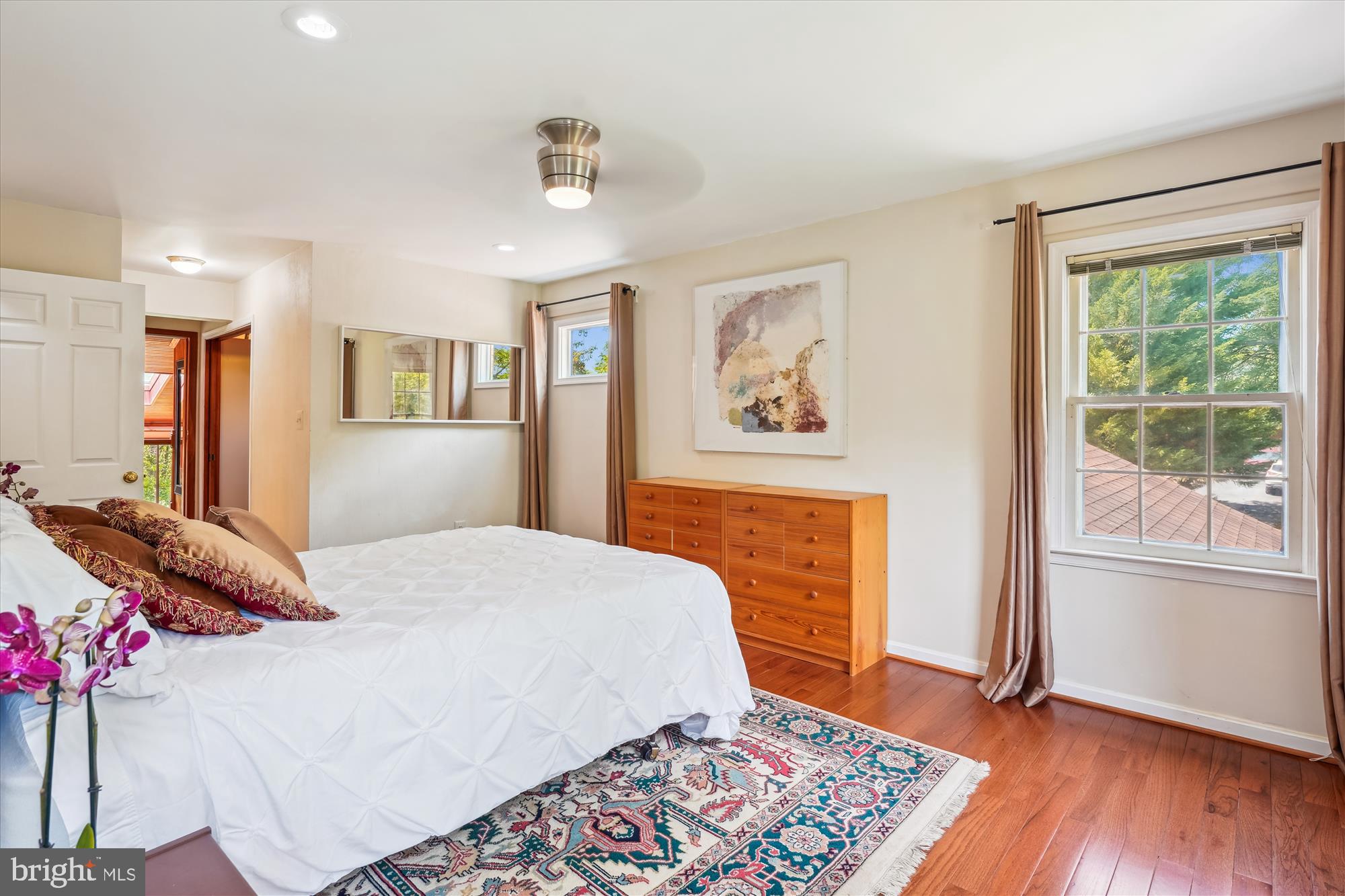 MILLS FARM - Residential