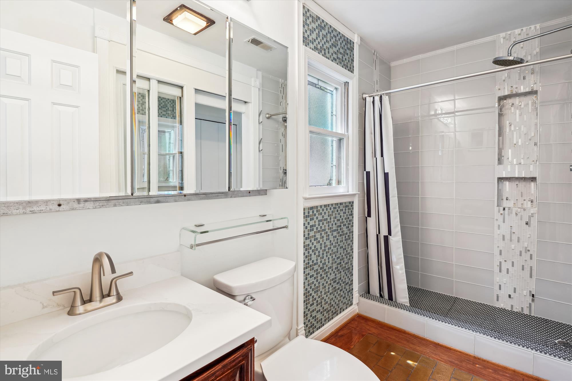 MILLS FARM - Residential