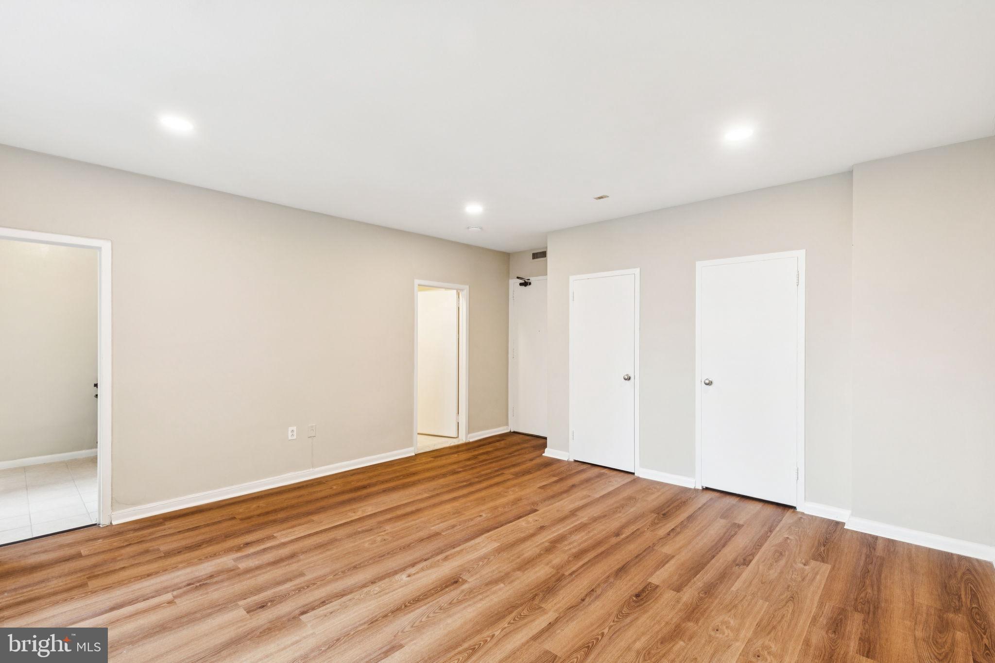 RITTENHOUSE SQUARE - Residential Lease