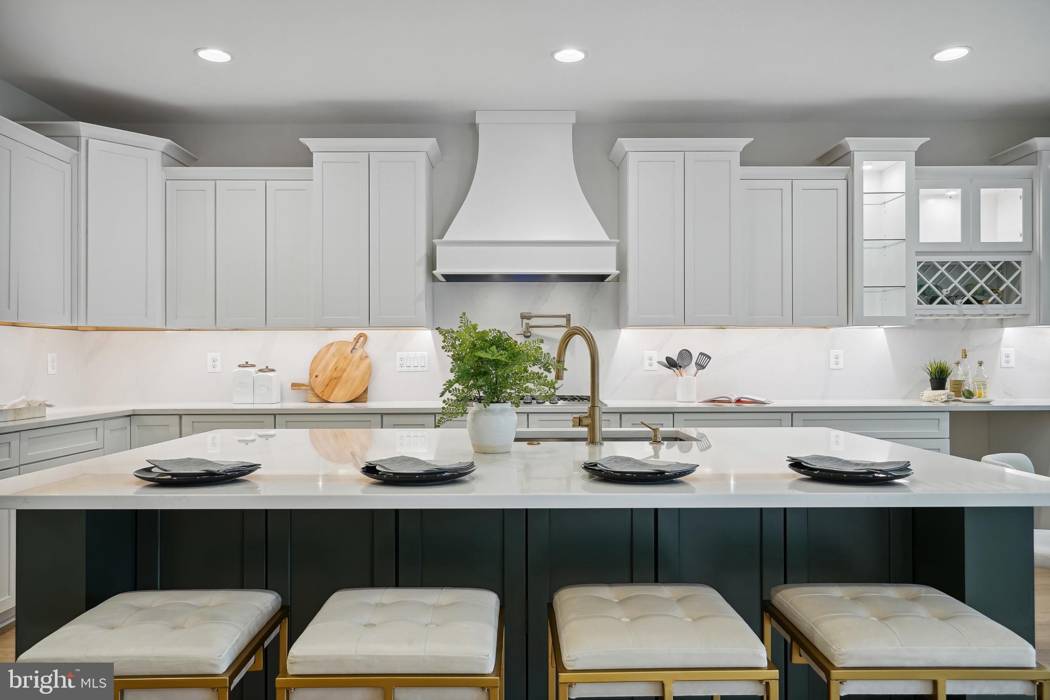 FOXWOOD CROSSING - Residential