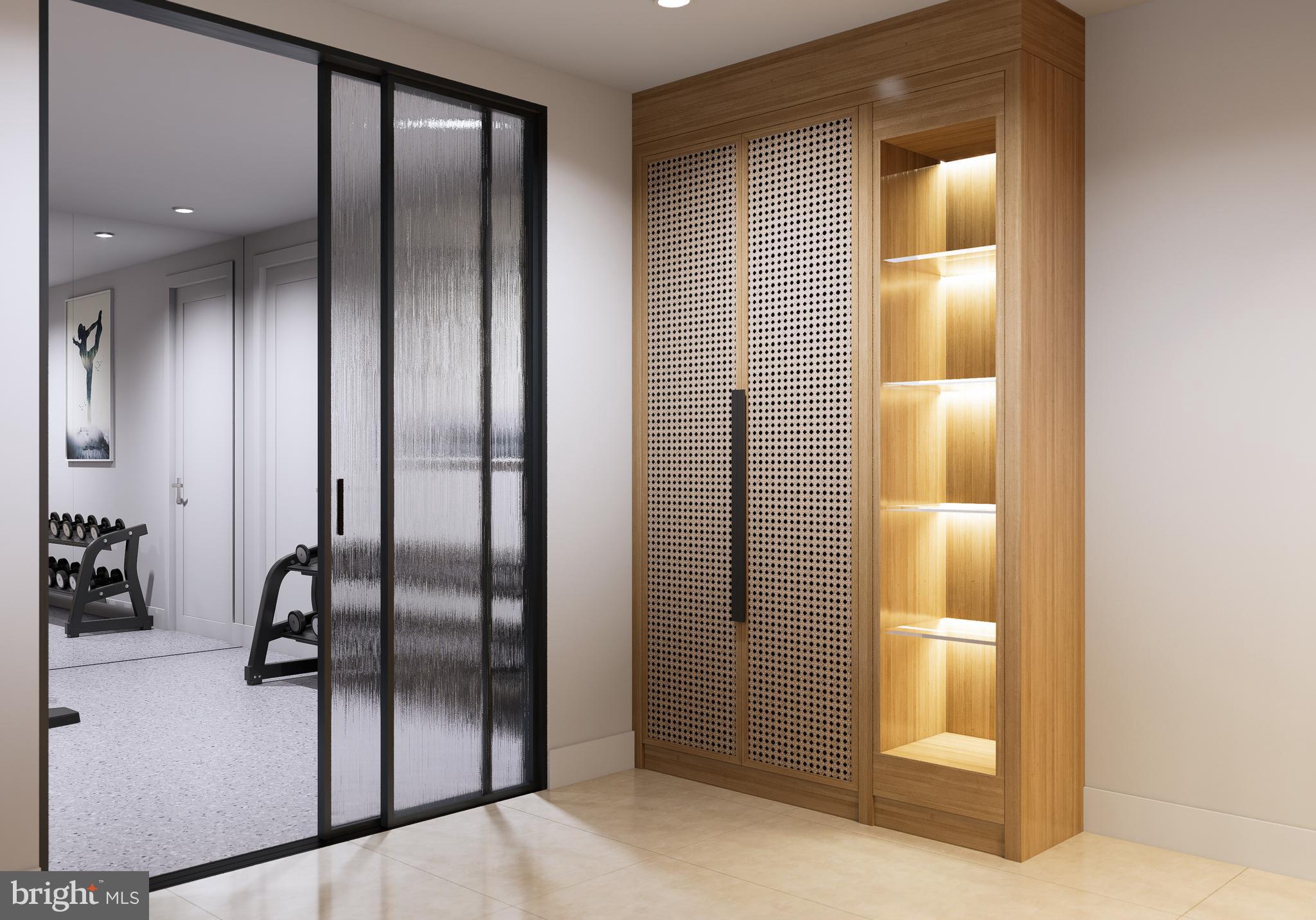 WEST MC LEAN - Residential