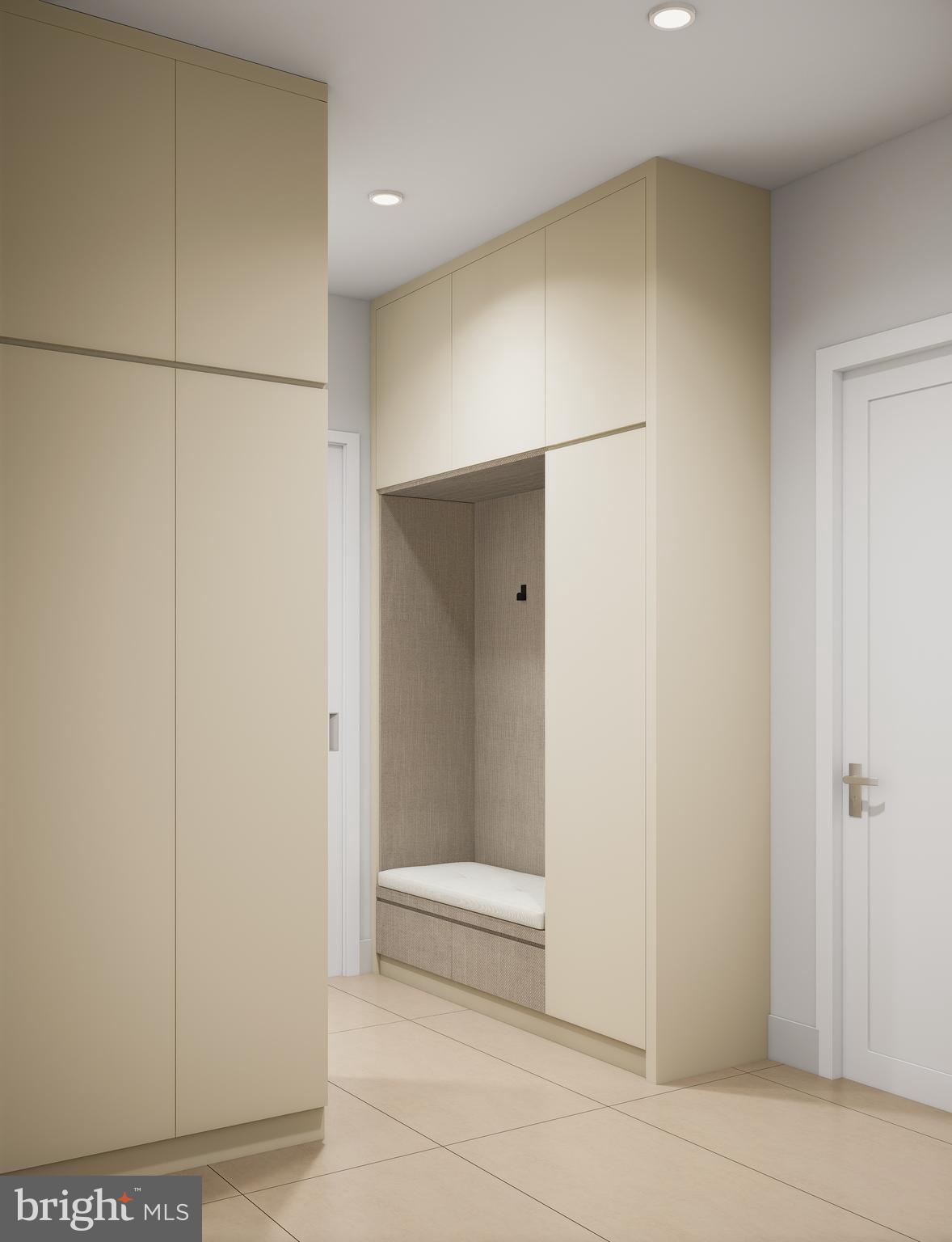 WEST MC LEAN - Residential