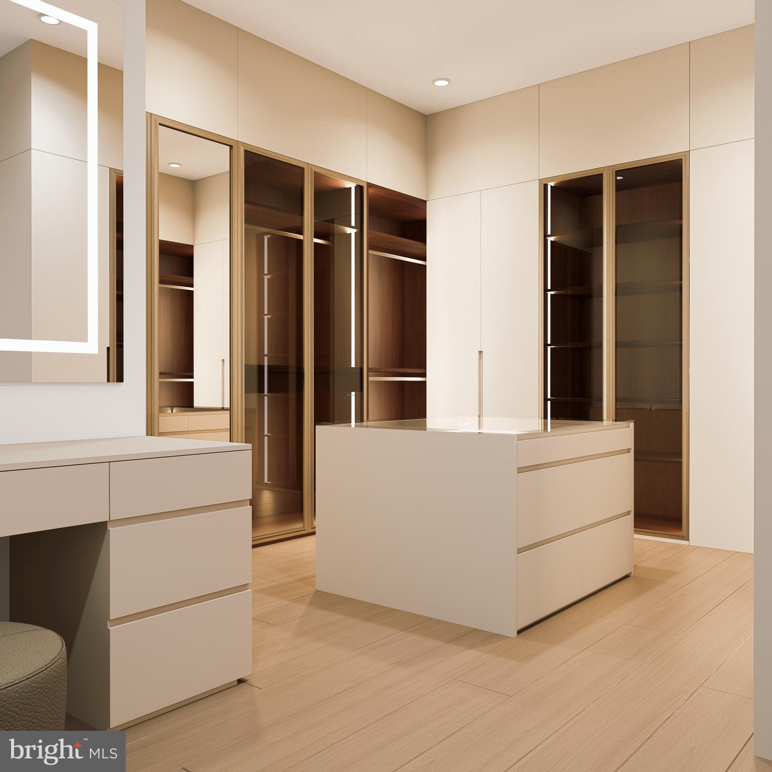 WEST MC LEAN - Residential