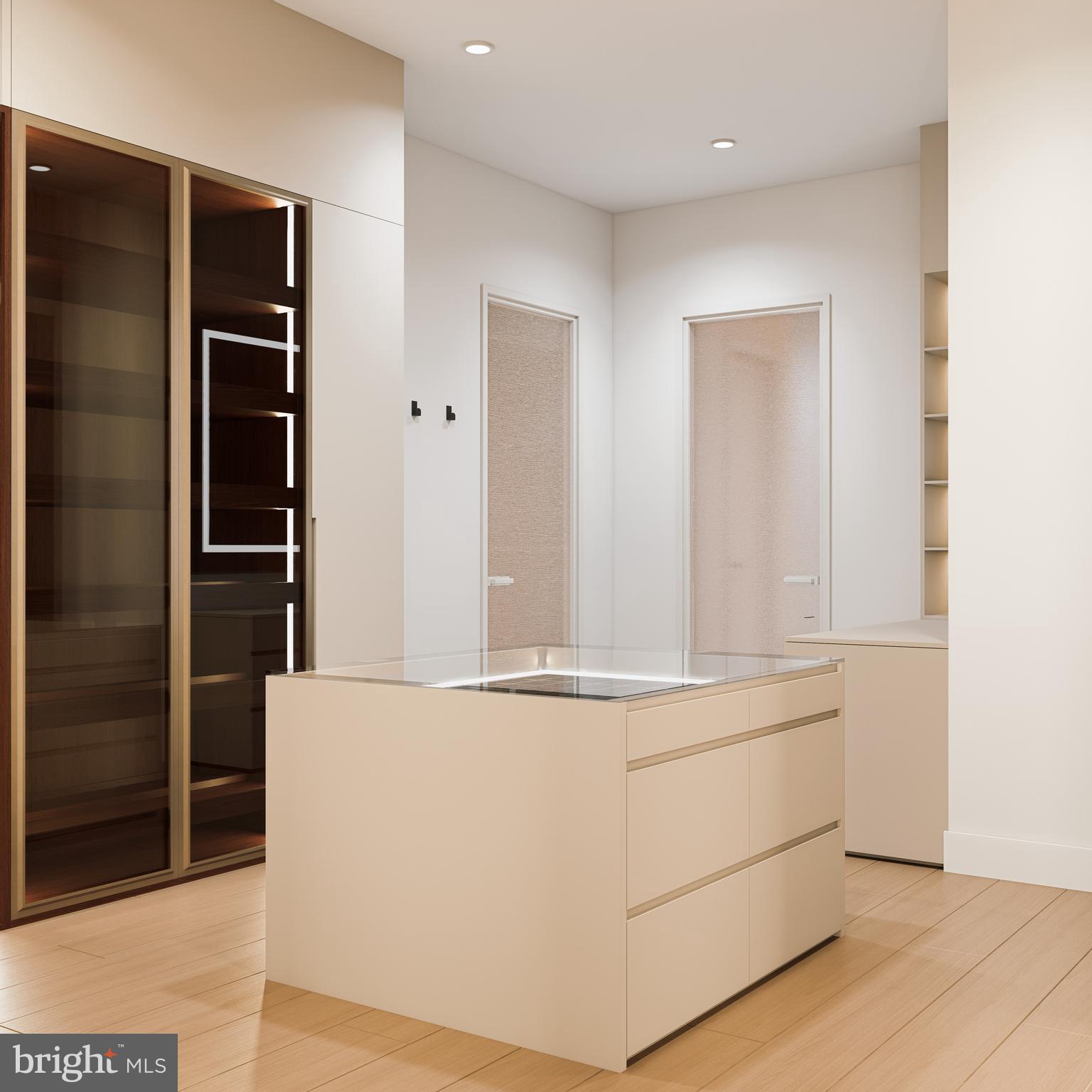 WEST MC LEAN - Residential