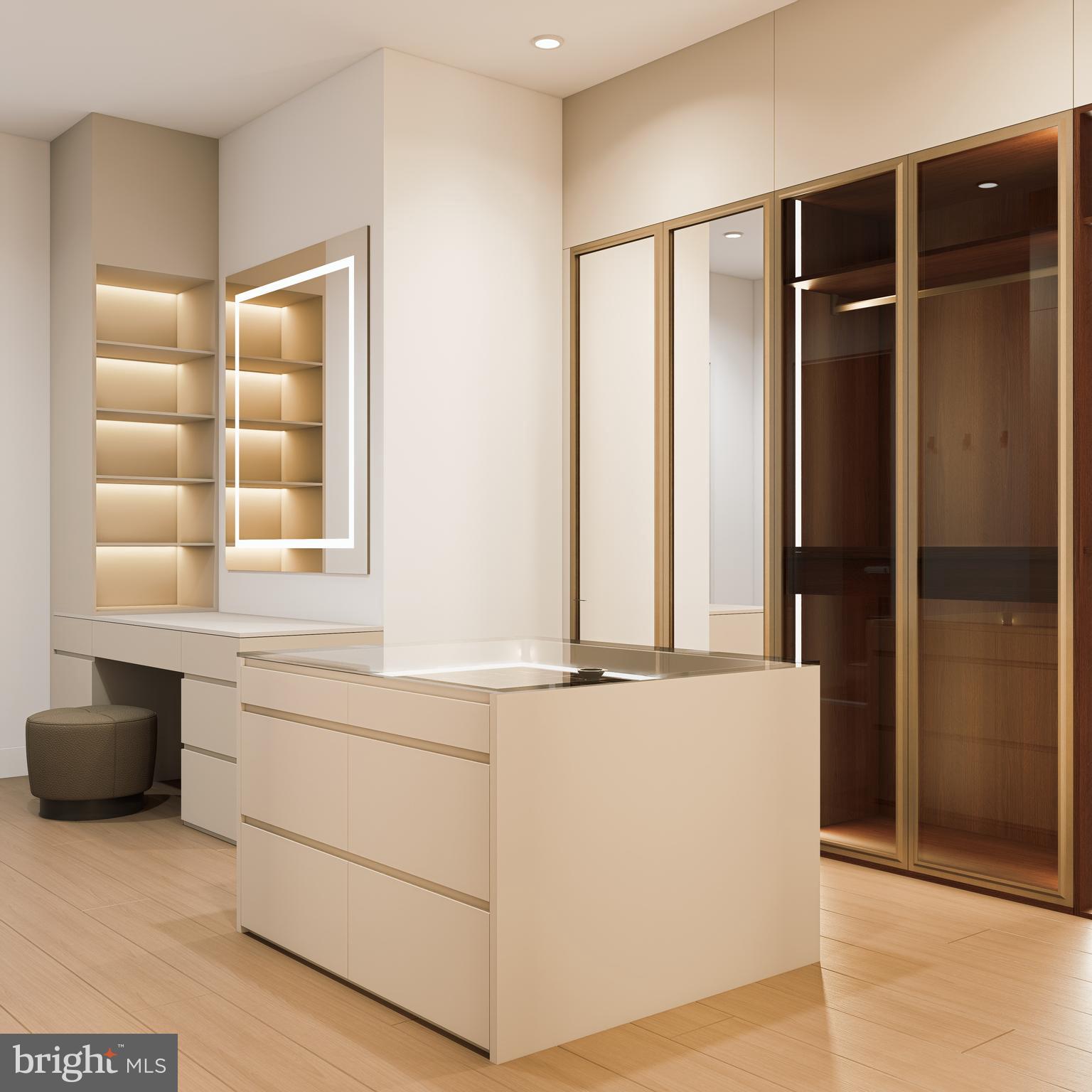 WEST MC LEAN - Residential