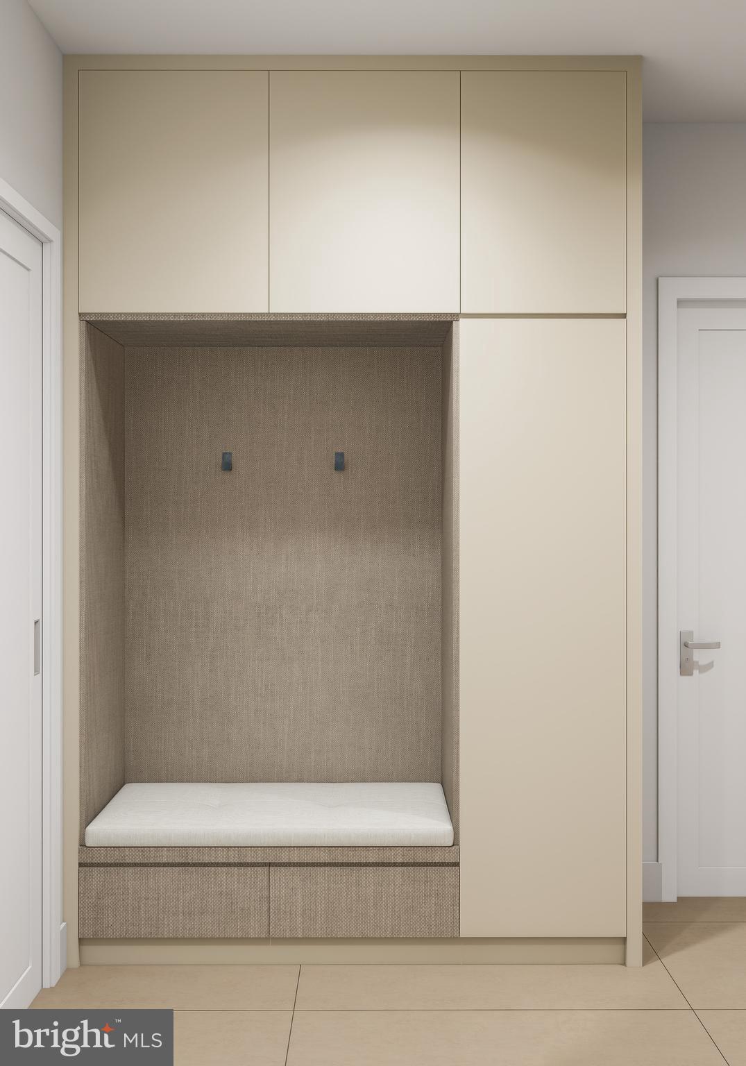 WEST MC LEAN - Residential