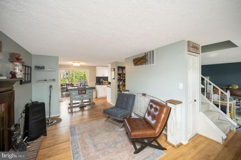 Tiny photo for 15744 Vista Drive, DUMFRIES, VA 22025 (MLS # VAPW2117048)