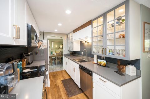 Tiny photo for 15744 Vista Drive, DUMFRIES, VA 22025 (MLS # VAPW2117048)