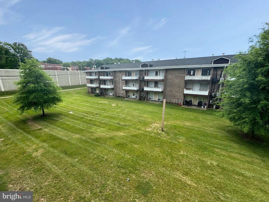 ***Highest and Best Due 6/3 at 9 am*** 
Charming 2-Bedroom Top floor Apartment with Balcony - Utilities Included!

Welcome to your new home! This delightful 2-bedroom, 1-bathroom top floor apartment offers a private balcony for relaxing and added privacy with extra natural light. Located close to the exit and bus stop, commuting is hassle-free. All utilities are included, making it a convenient choice. This condo is in a highly desirable area with easy access to shopping, dining, entertainment, major highways, and public transportation. It's an incredible value you don't want to miss. Schedule a showing today!