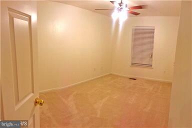 SEVEN OAKS - Residential Lease