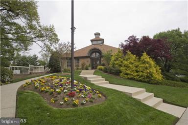 SEVEN OAKS - Residential Lease