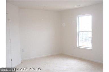 SEVEN OAKS - Residential Lease