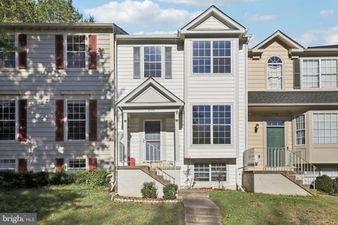 5154 MEETING PLACE WOODBRIDGE VA 22193