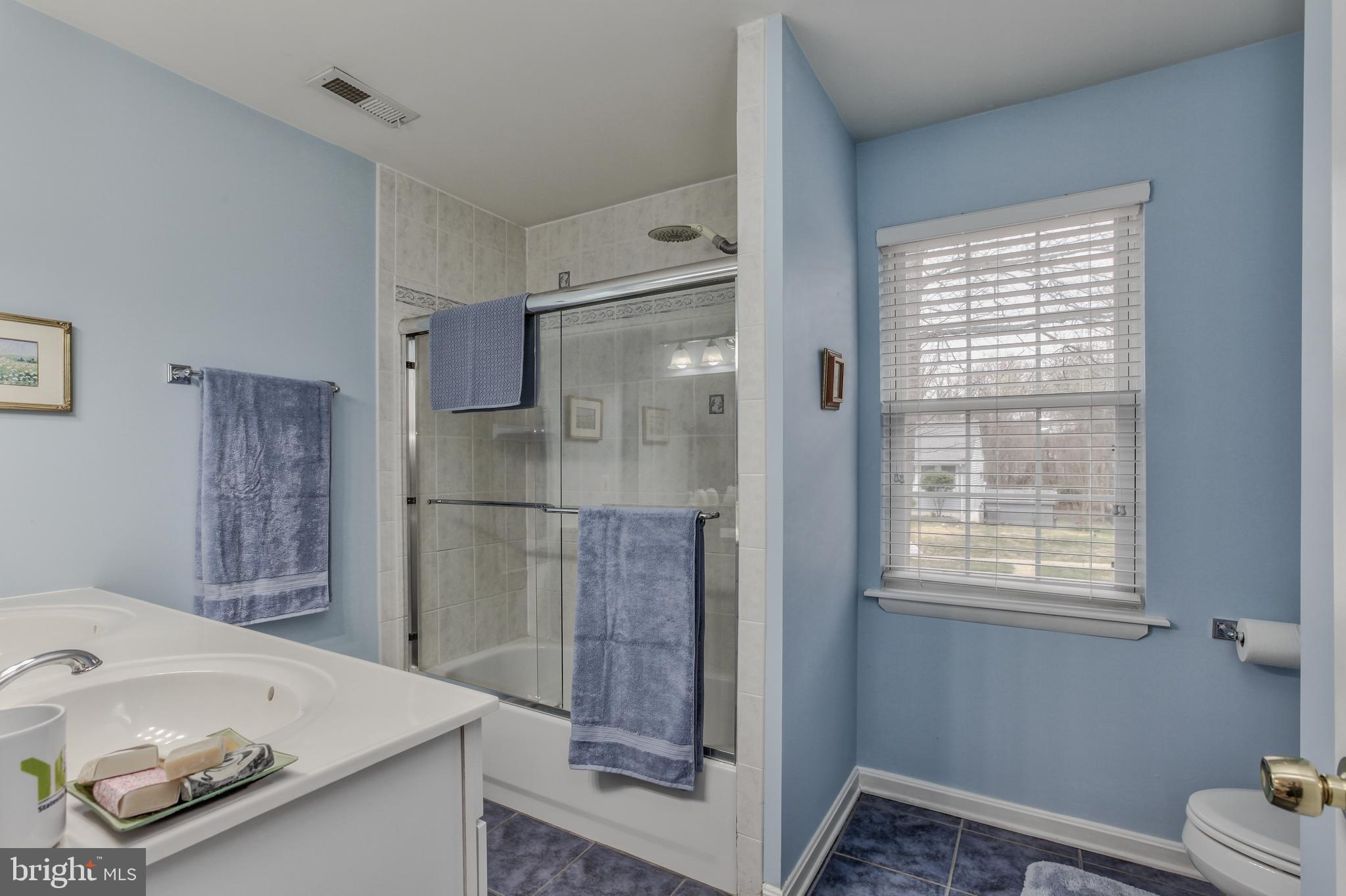 ROCKCREST - Residential