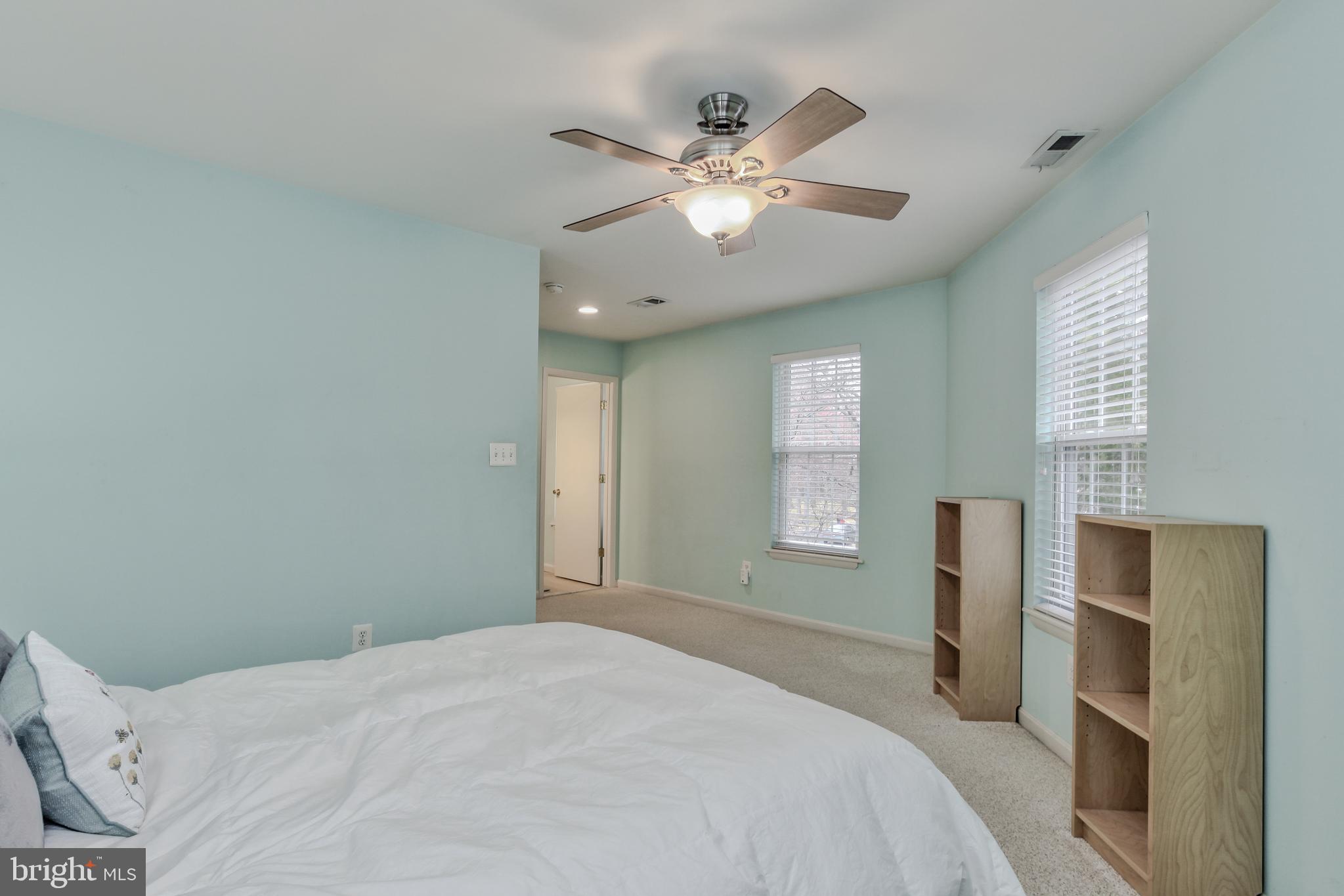 ROCKCREST - Residential