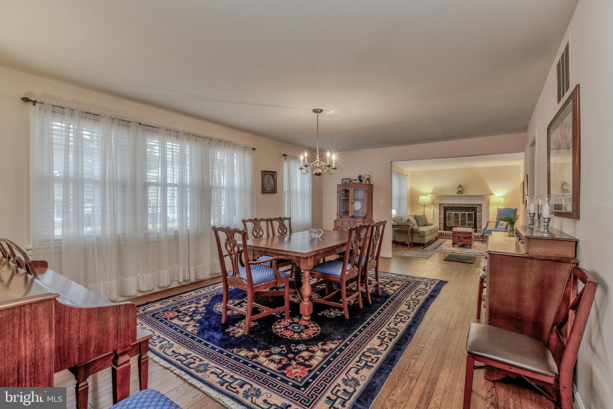 ROCKCREST - Residential