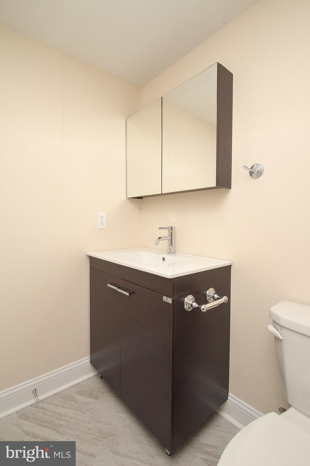 PASSYUNK SQUARE - Residential Lease