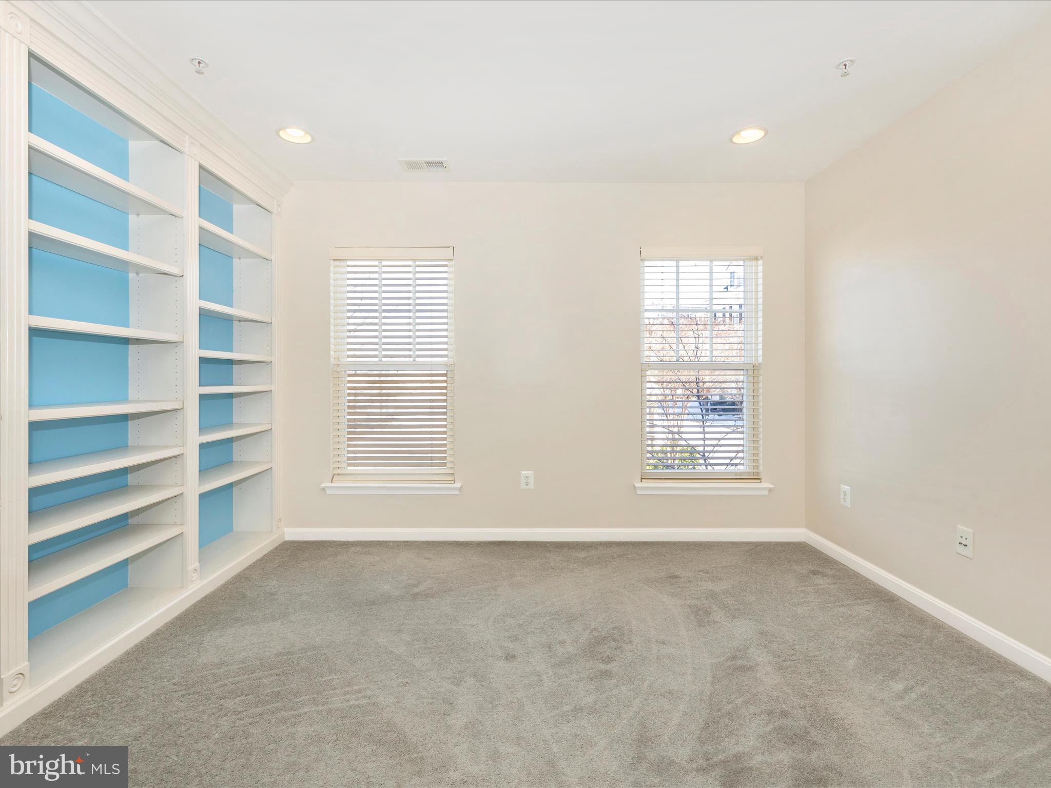 WOODCREST - Residential