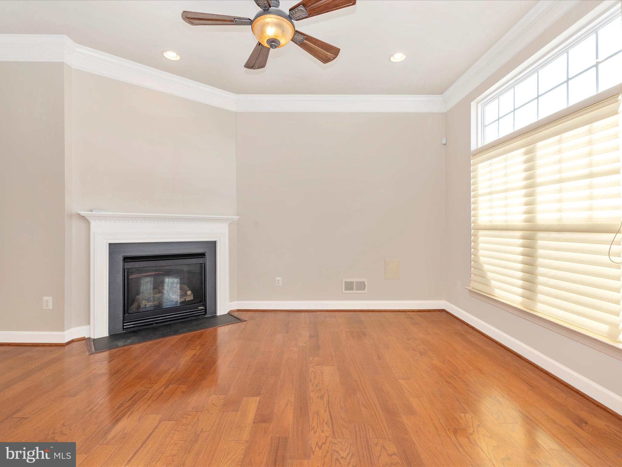 WOODCREST - Residential