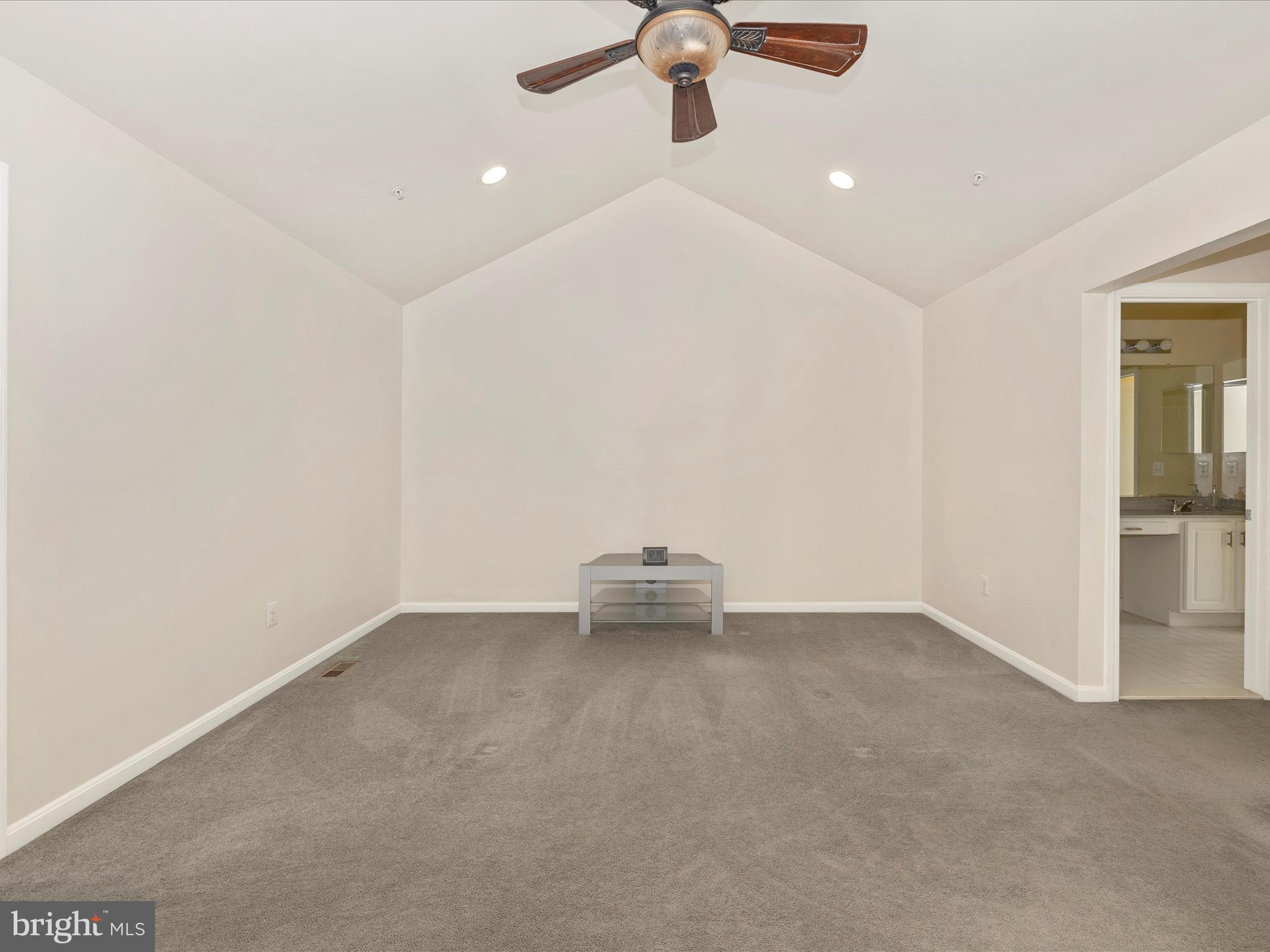 WOODCREST - Residential