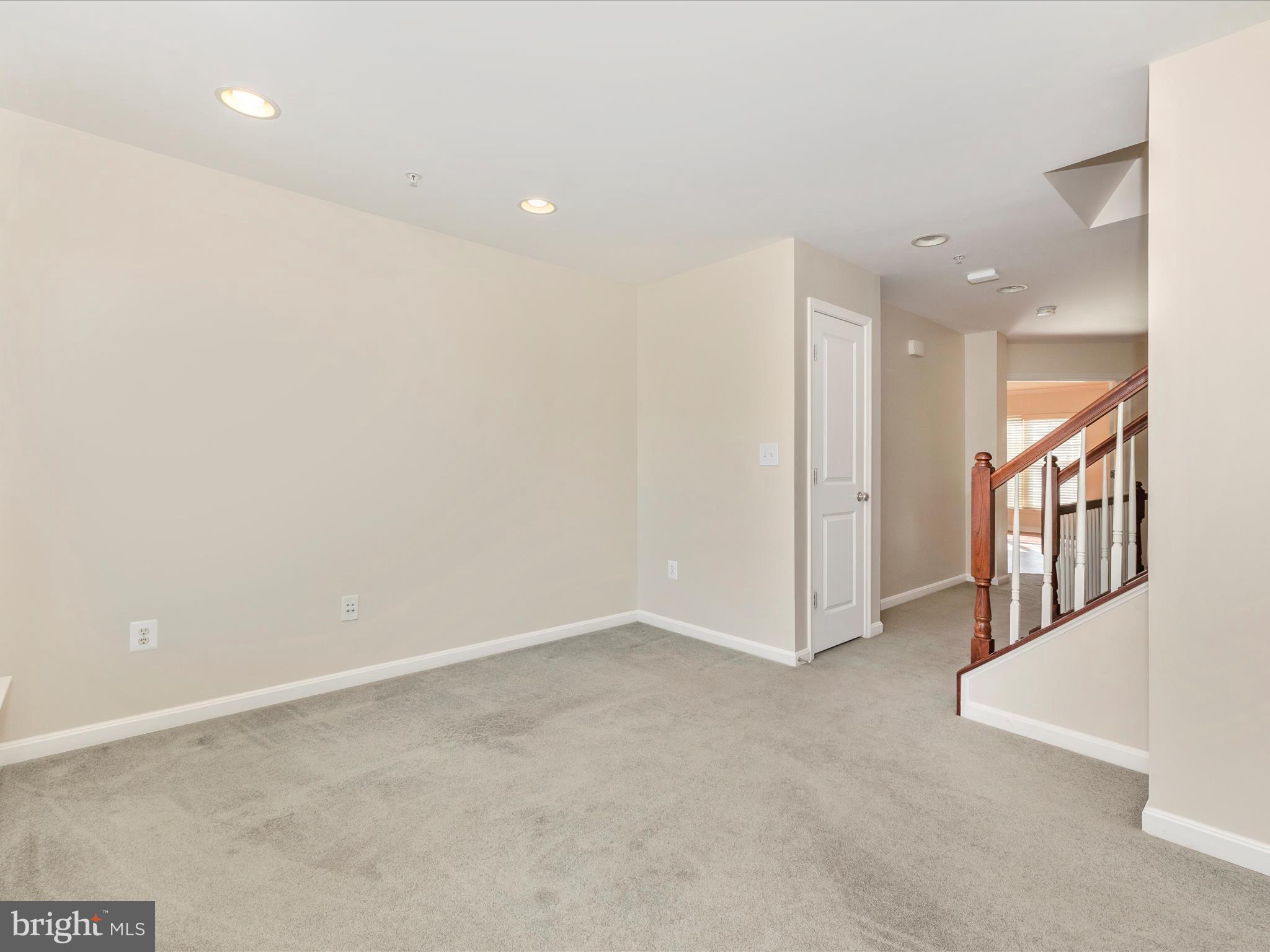 WOODCREST - Residential