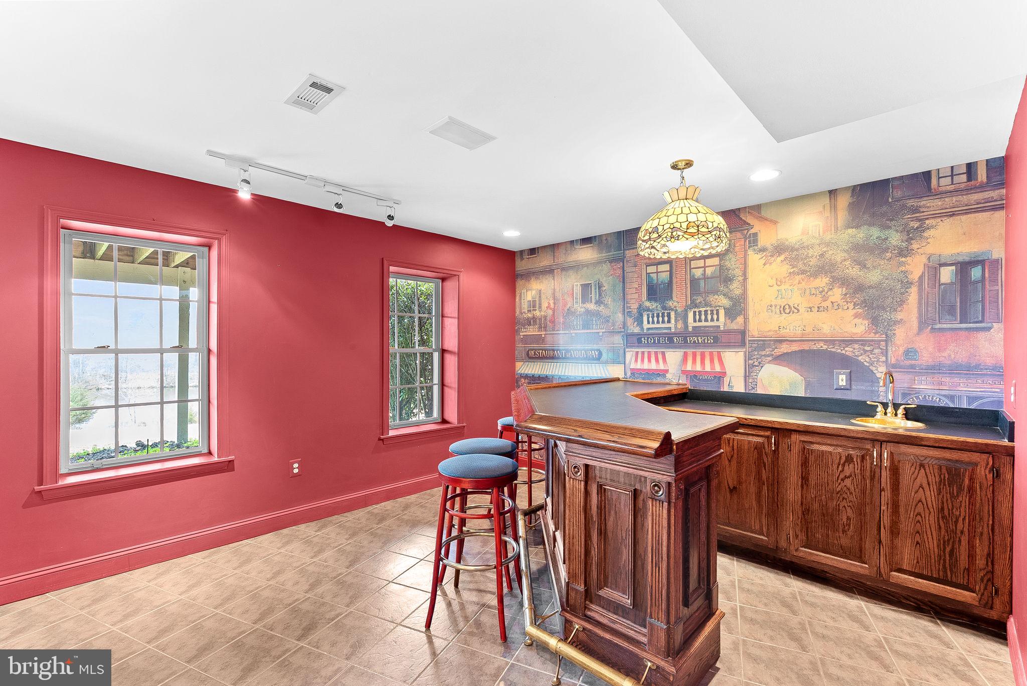 HERITAGE HUNT - Residential