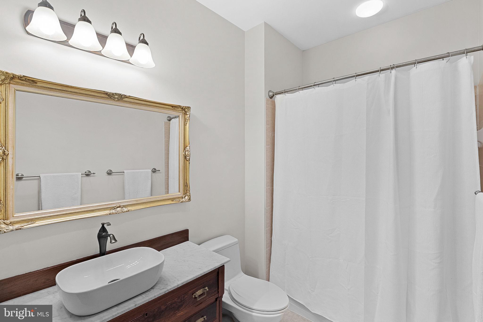 HERITAGE HUNT - Residential