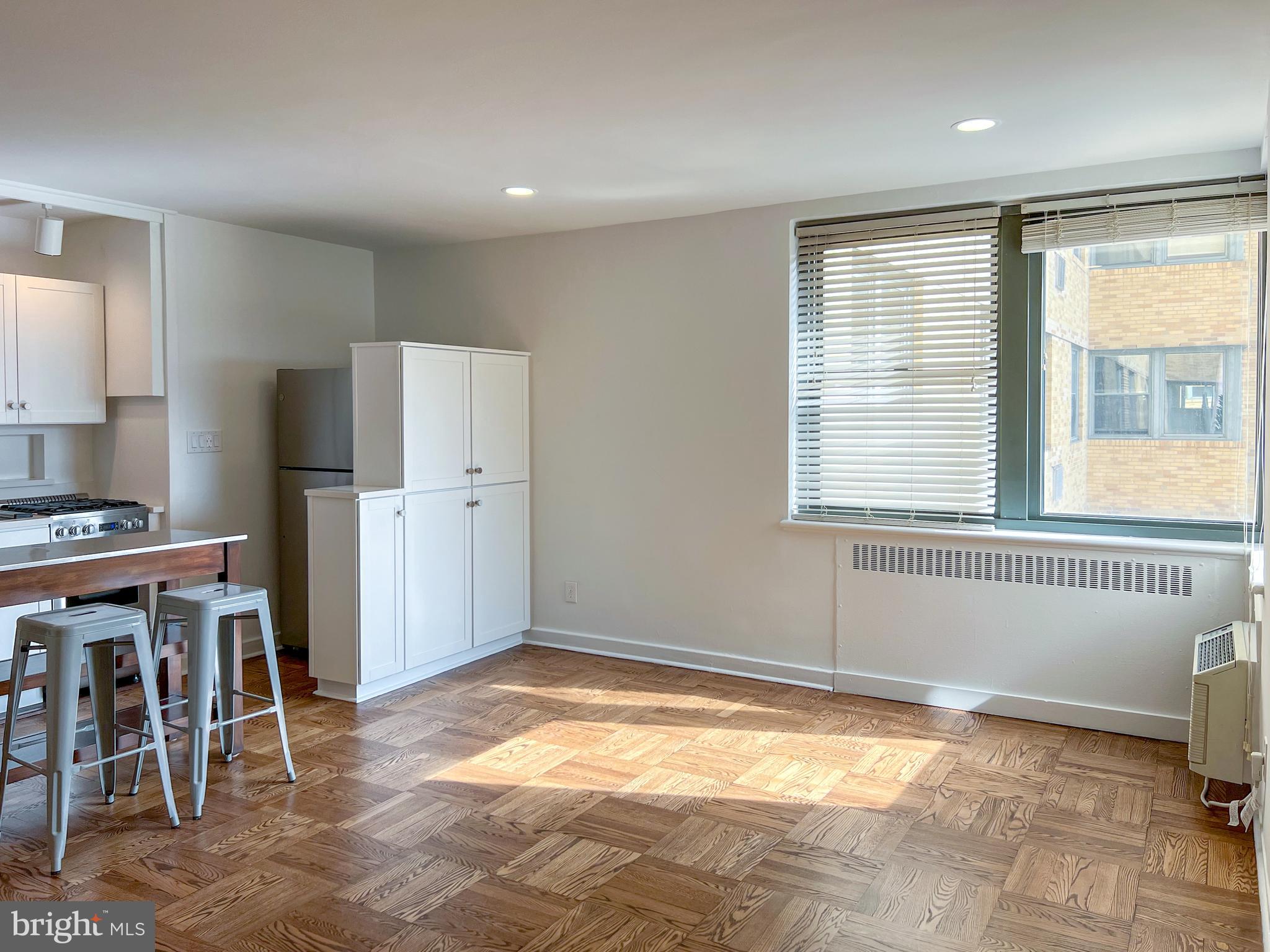 ART MUSEUM AREA - Residential