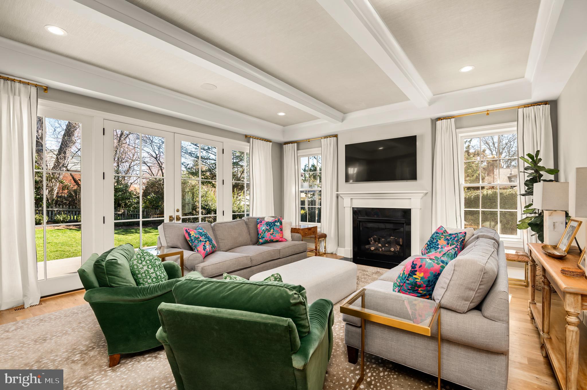 SPRINGFIELD - Residential