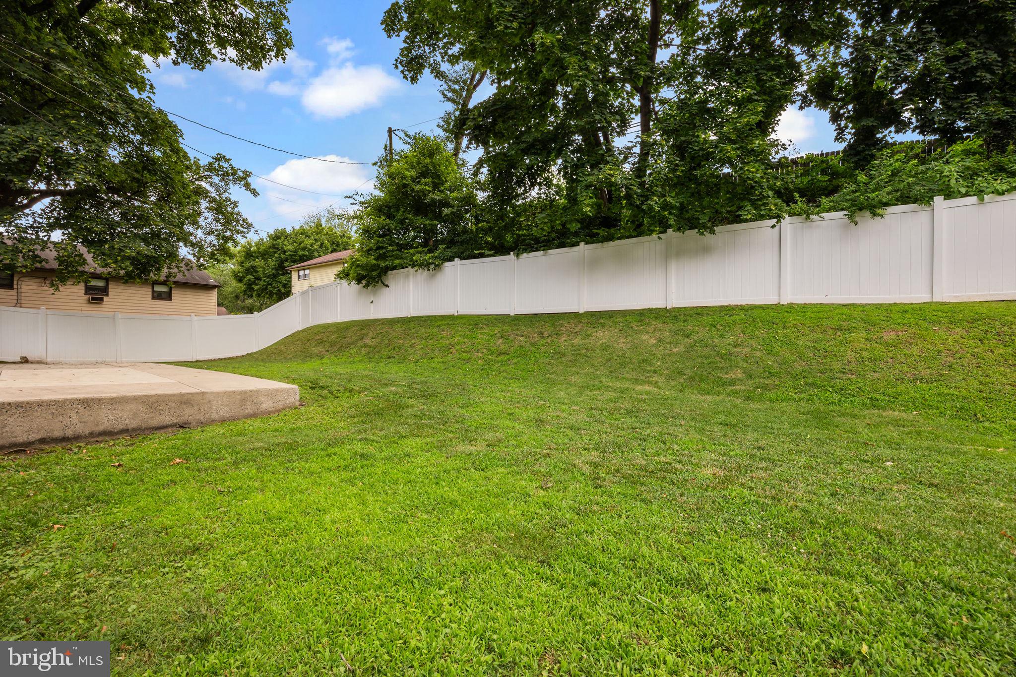 ELKINS PARK - Residential